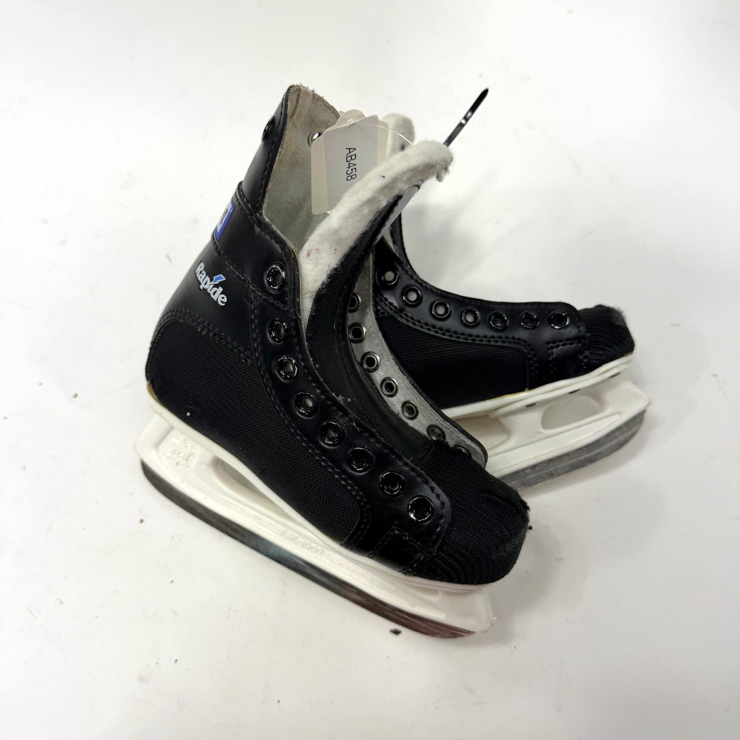 Used CCM 101 Rapide Skate | Size Youth 12 | AB458