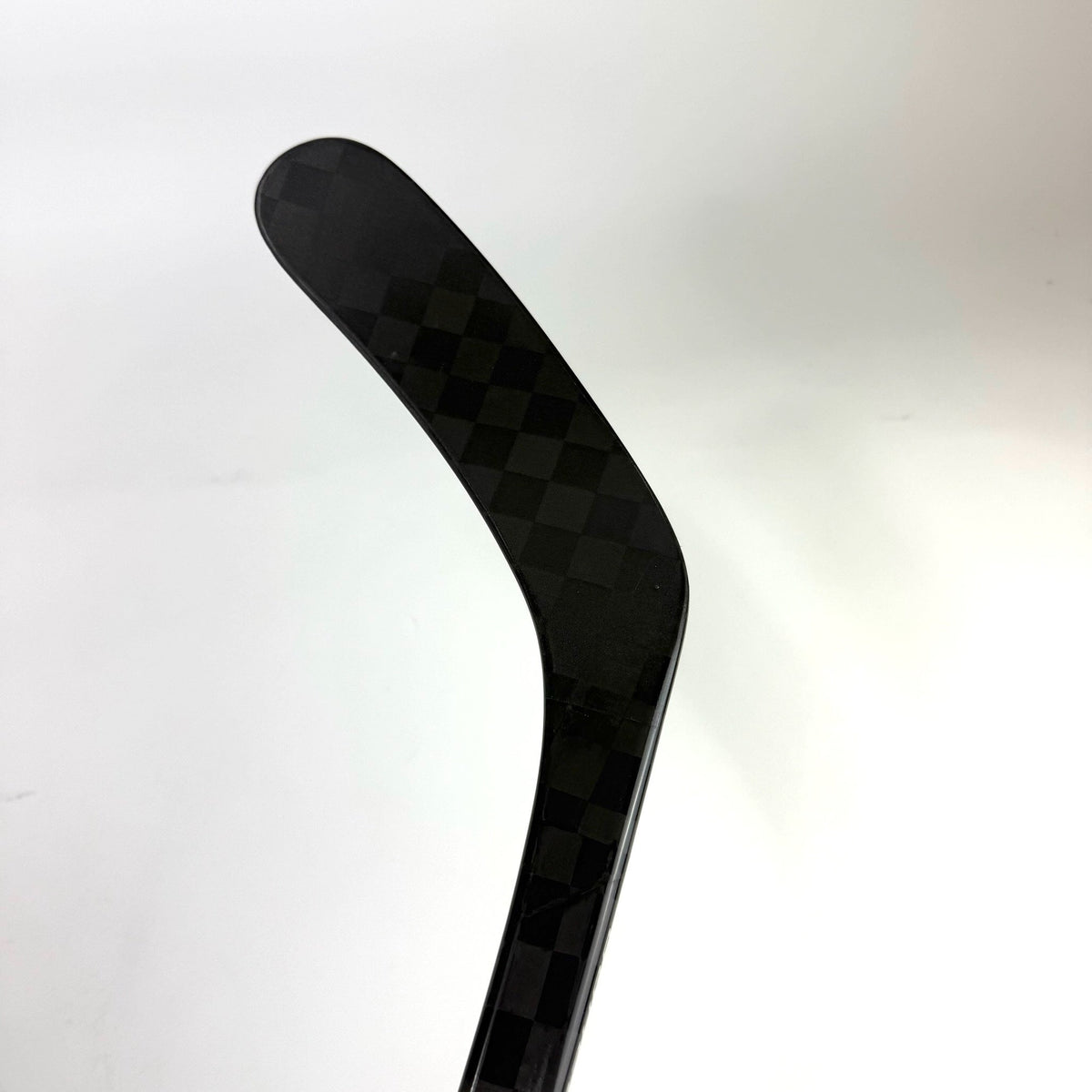 New Left Silver Bauer Vapor Hyperlite 2 | 95 Flex P28 Modified Curve Grip | D267