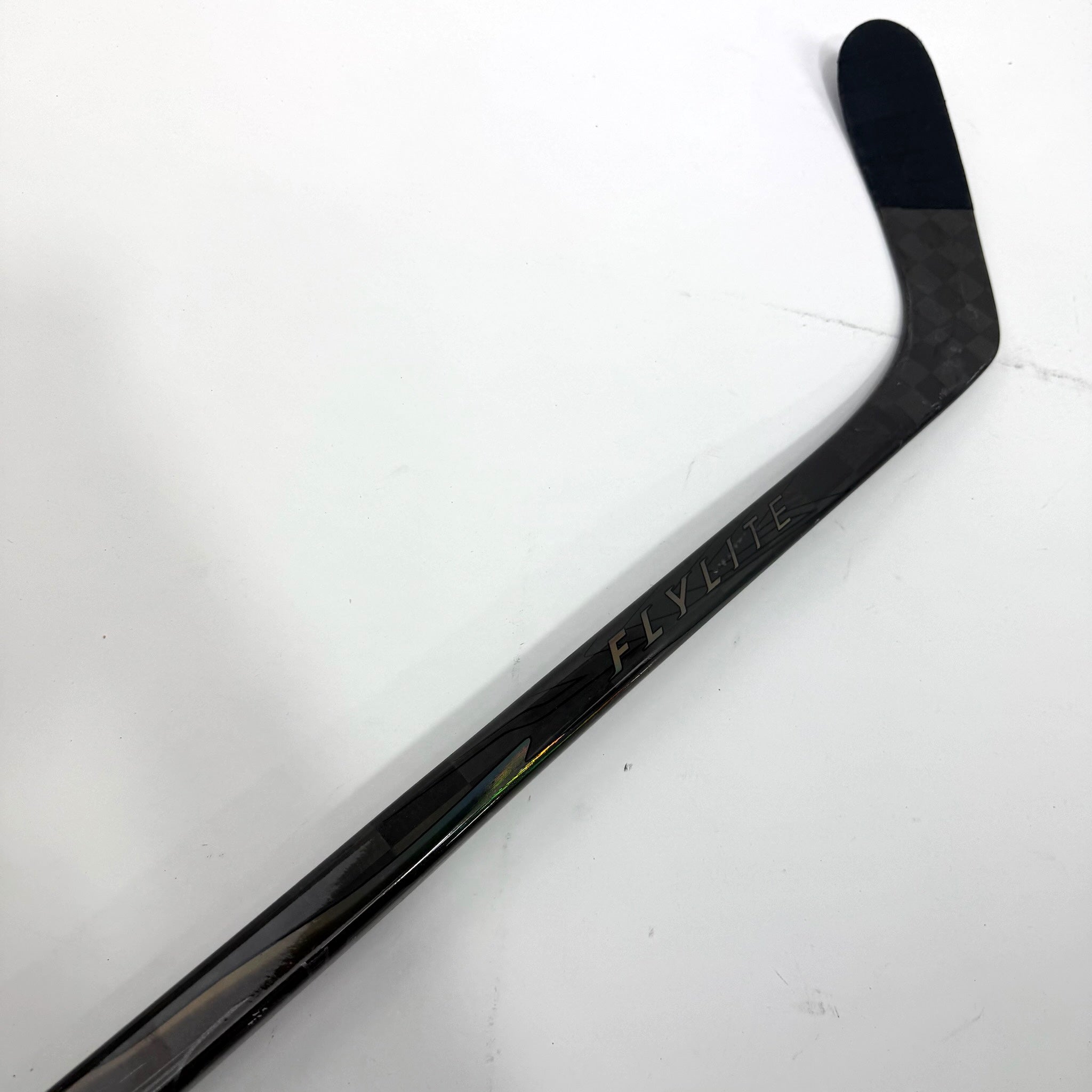 Used Left Red/Black Bauer Flylite | 87 Flex P28 Curve Grip | Ilya Mikheyev | BH148 - Top Flight Hockey