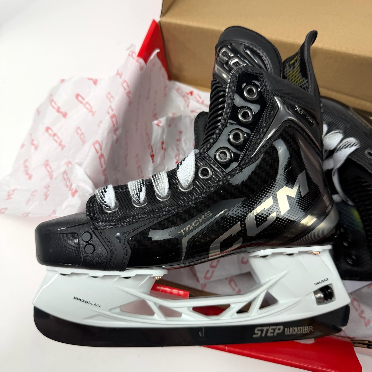 Brand New Retail CCM Tacks XF Pro Skates - Size 5 - Regular