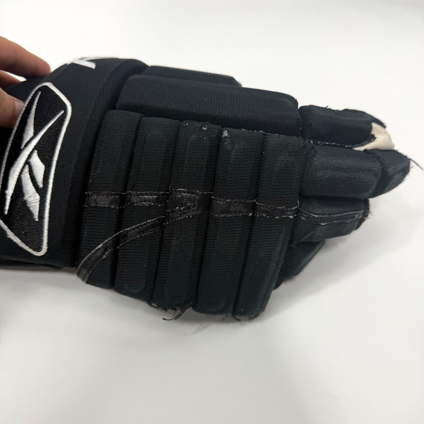 Used Black Reebok Pro Gloves | 15" | AB798