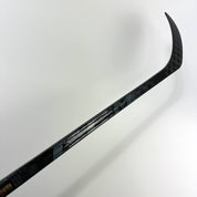 New Right CCM Ribcore Trigger 6 Pro | 80 Flex P28 Curve Grip | Steen | C187