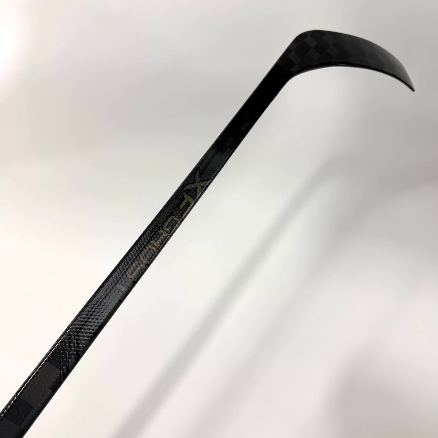 New Left CCM Tacks XF Ghost | 80 Flex P90TM Curve Grip | AB726