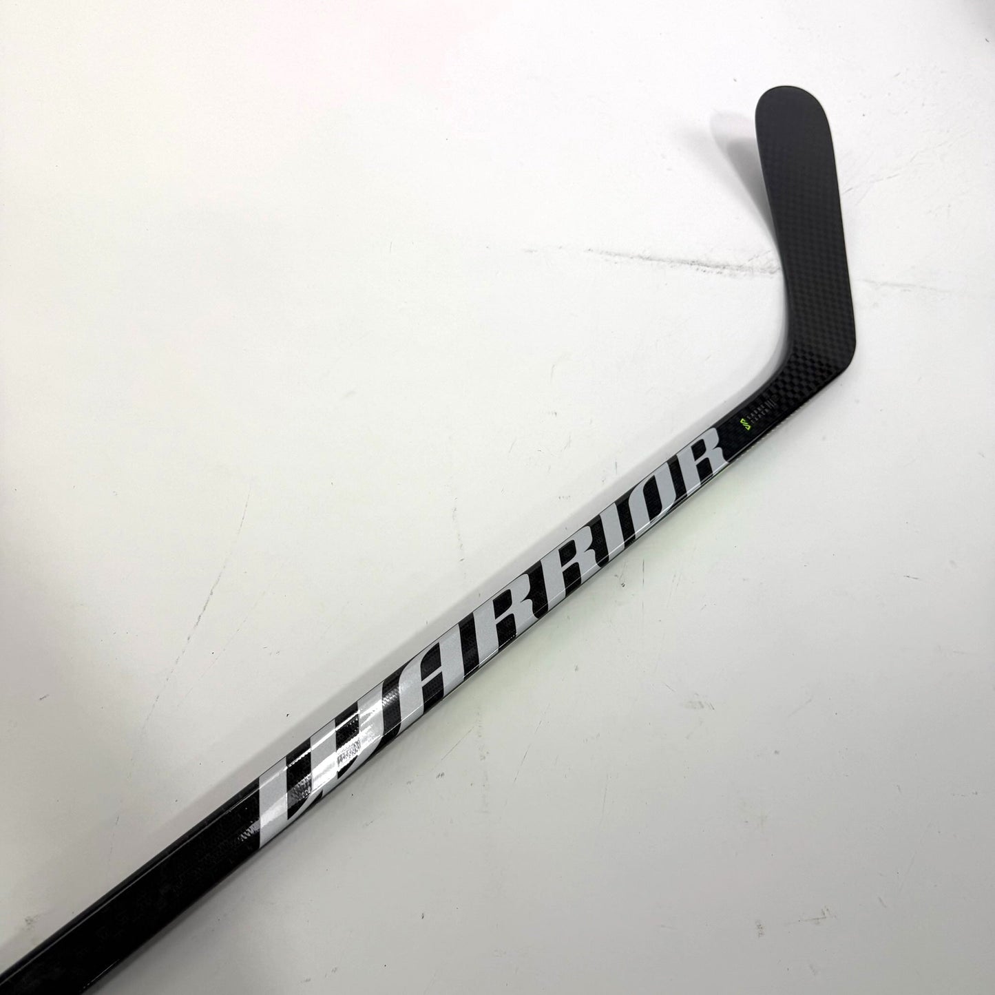 New Left Warrior Alpha LX2 | 75 Flex W90 Curve Grip | BH248 - Top Flight Hockey