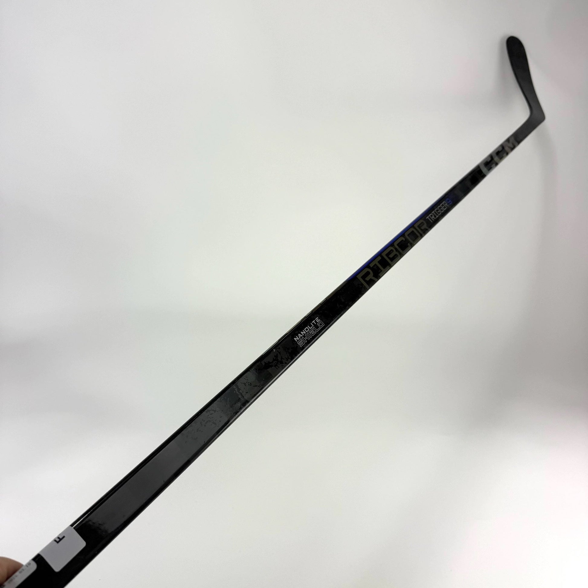 New Left CCM Ribcor Trigger 9 Pro | 100 Flex P92 Curve Grip | F283 - Top Flight Hockey