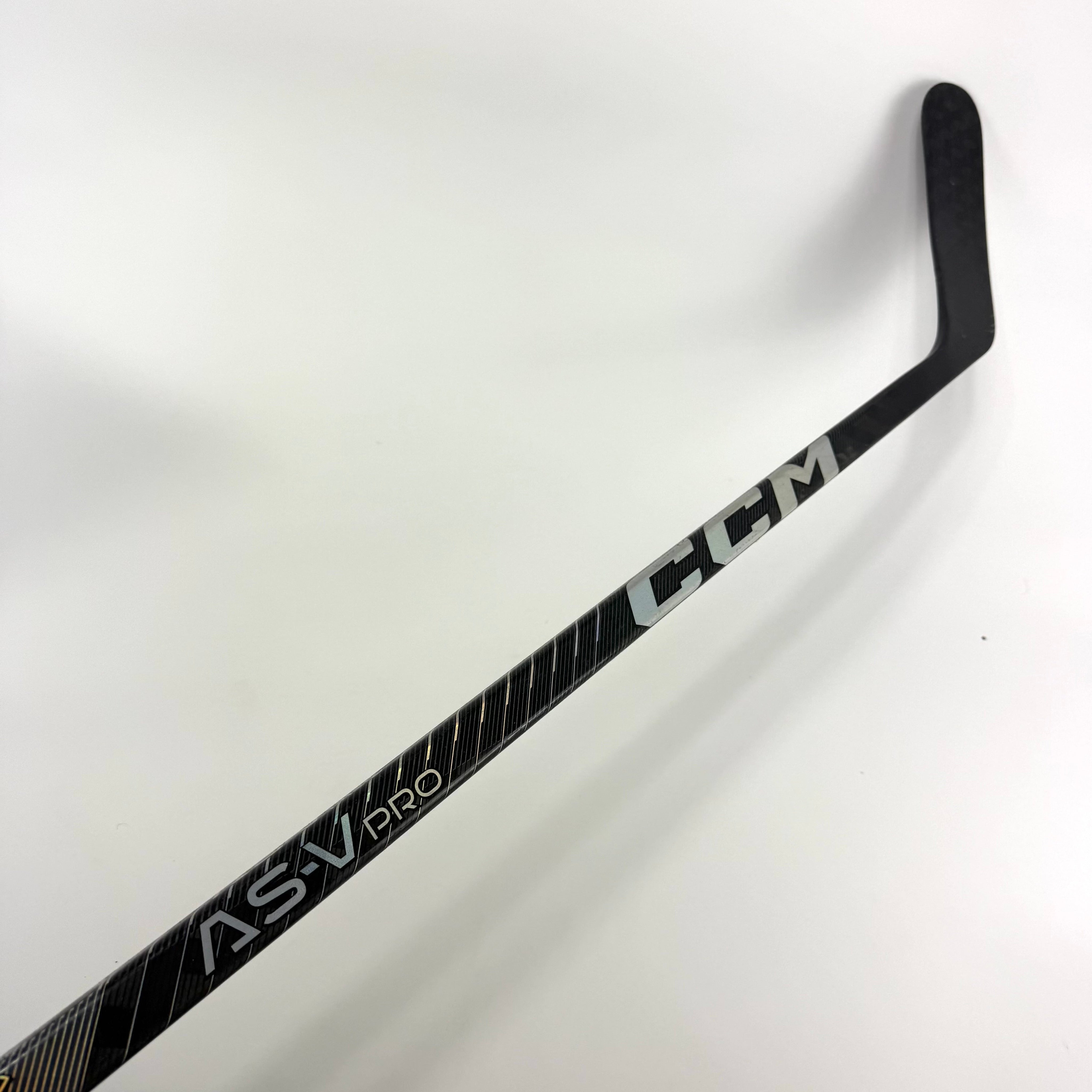 Broken Caleb Jones CCM Tacks ASV Pro | CH29 - Top Flight Hockey