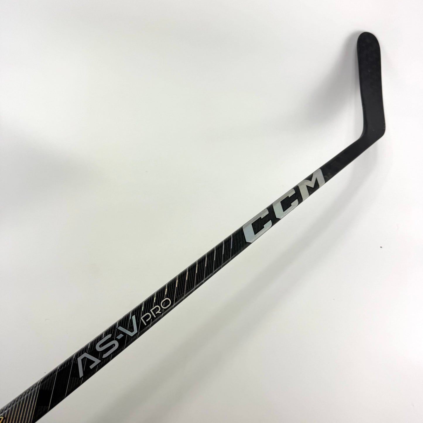 Broken Caleb Jones CCM Tacks ASV Pro | CH29
