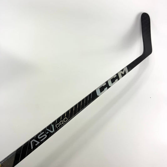 Broken Caleb Jones CCM Tacks ASV Pro | CH29