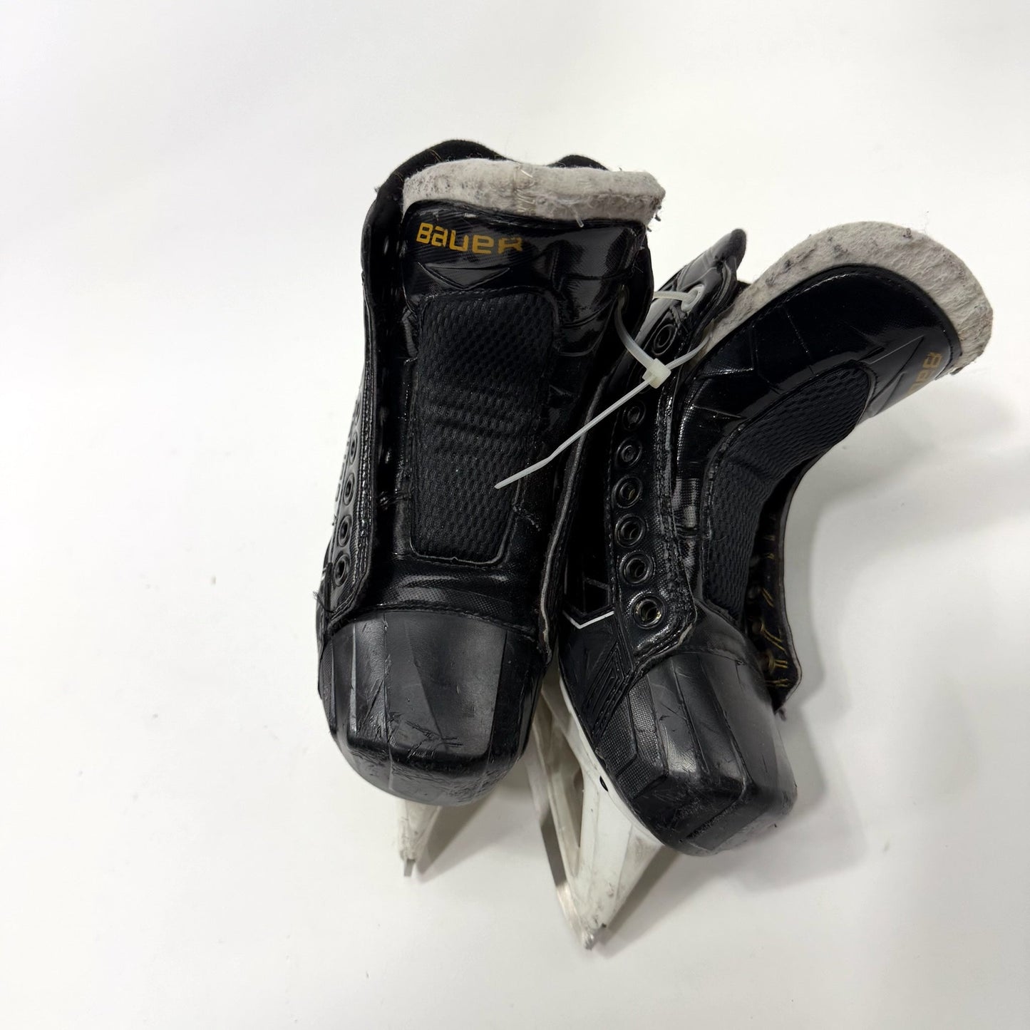 Used Bauer Supreme S190 Goalie Skates | Size 2 D | J138