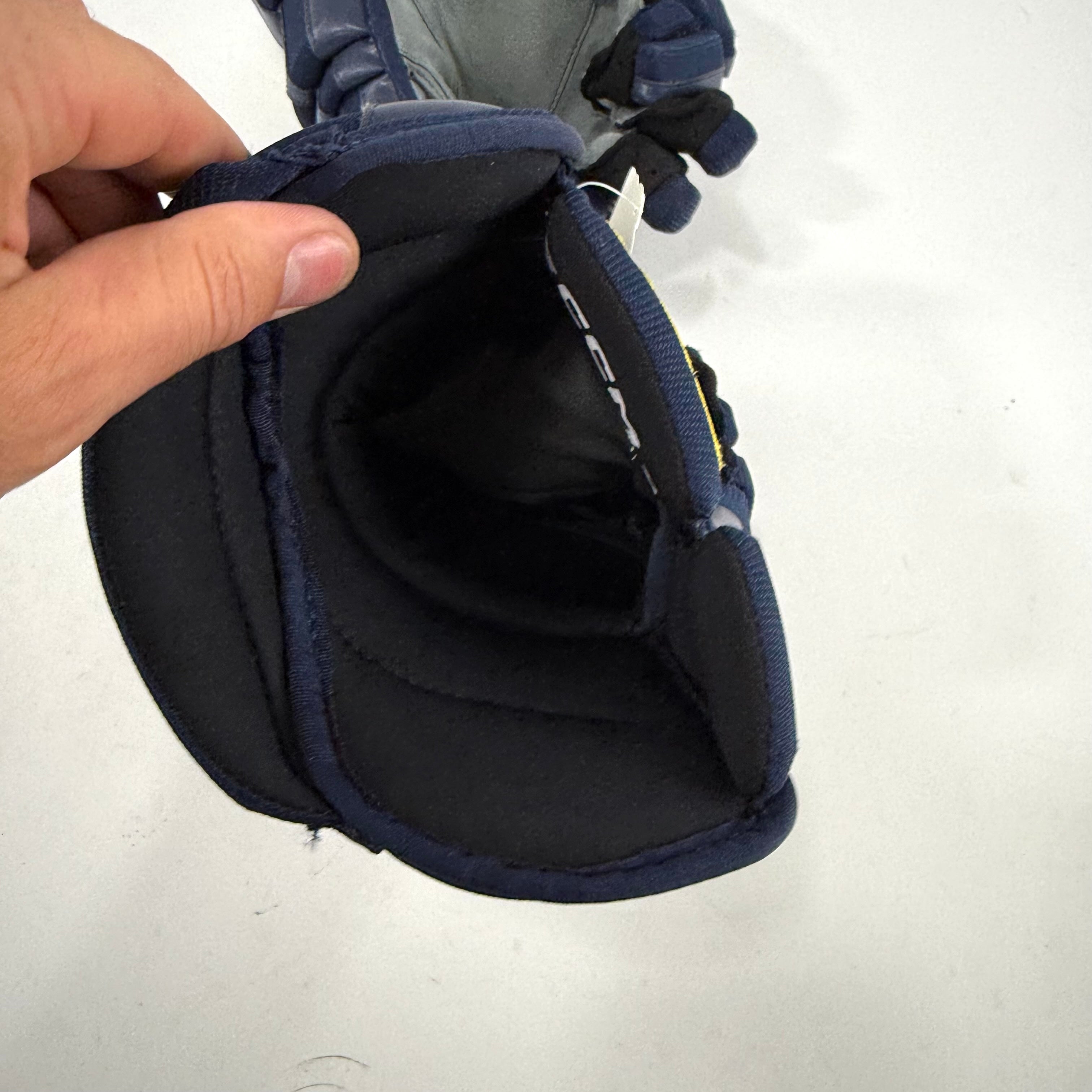 Used Stl Blues Navy CCM HGCL Gloves | 13" | Puvernovic | D94 - Top Flight Hockey