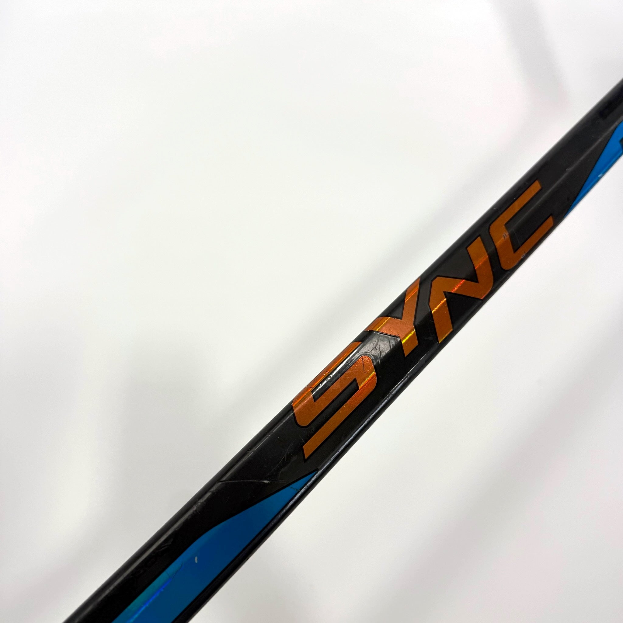 Used Right Bauer Nexus Sync | 30 Flex P92 Curve Grip | BH490 - Top Flight Hockey