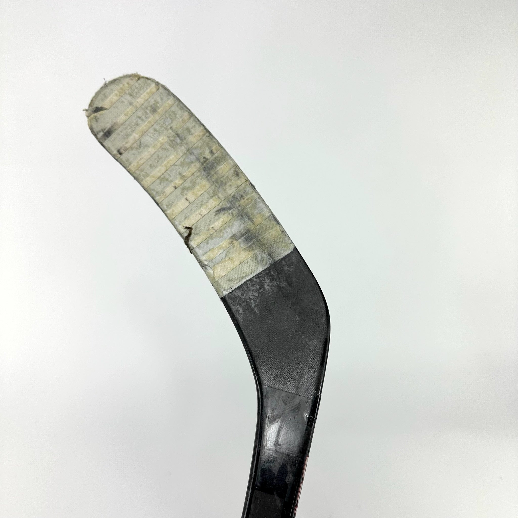 Used Left Red Bauer Nexus Geo | 95 Flex P92M Curve Grip | Fleury | K184