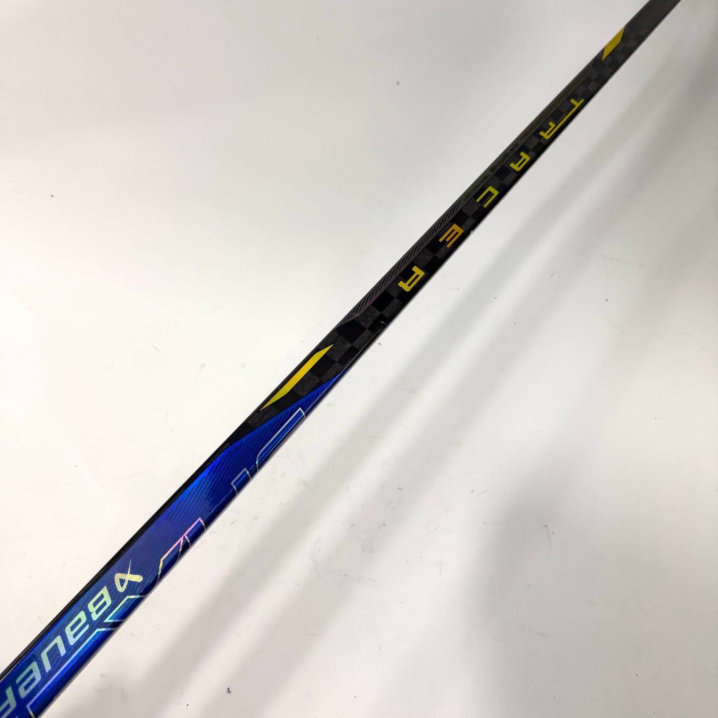 Used Left Blue/Gold Bauer Nexus Tracer | 82 Flex Oates Pro Curve Grip | AB645