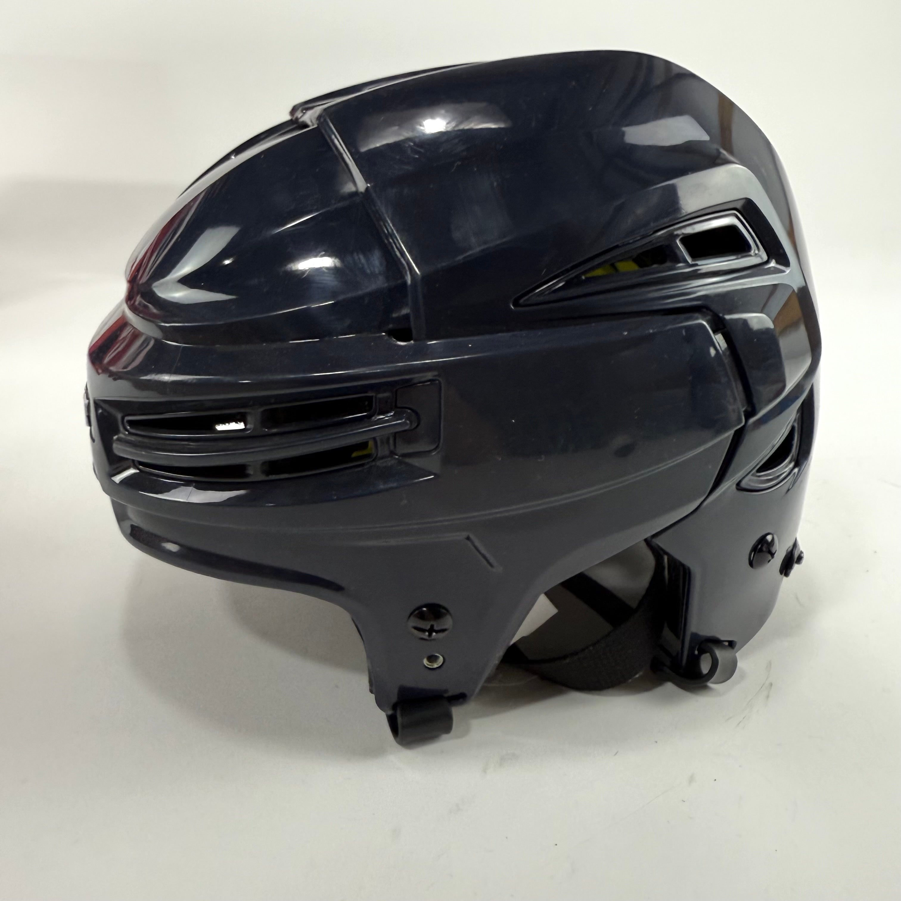 New Defected Navy Bauer Re-akt 100 Helmet | Sr Small | R607 - Top Flight Hockey