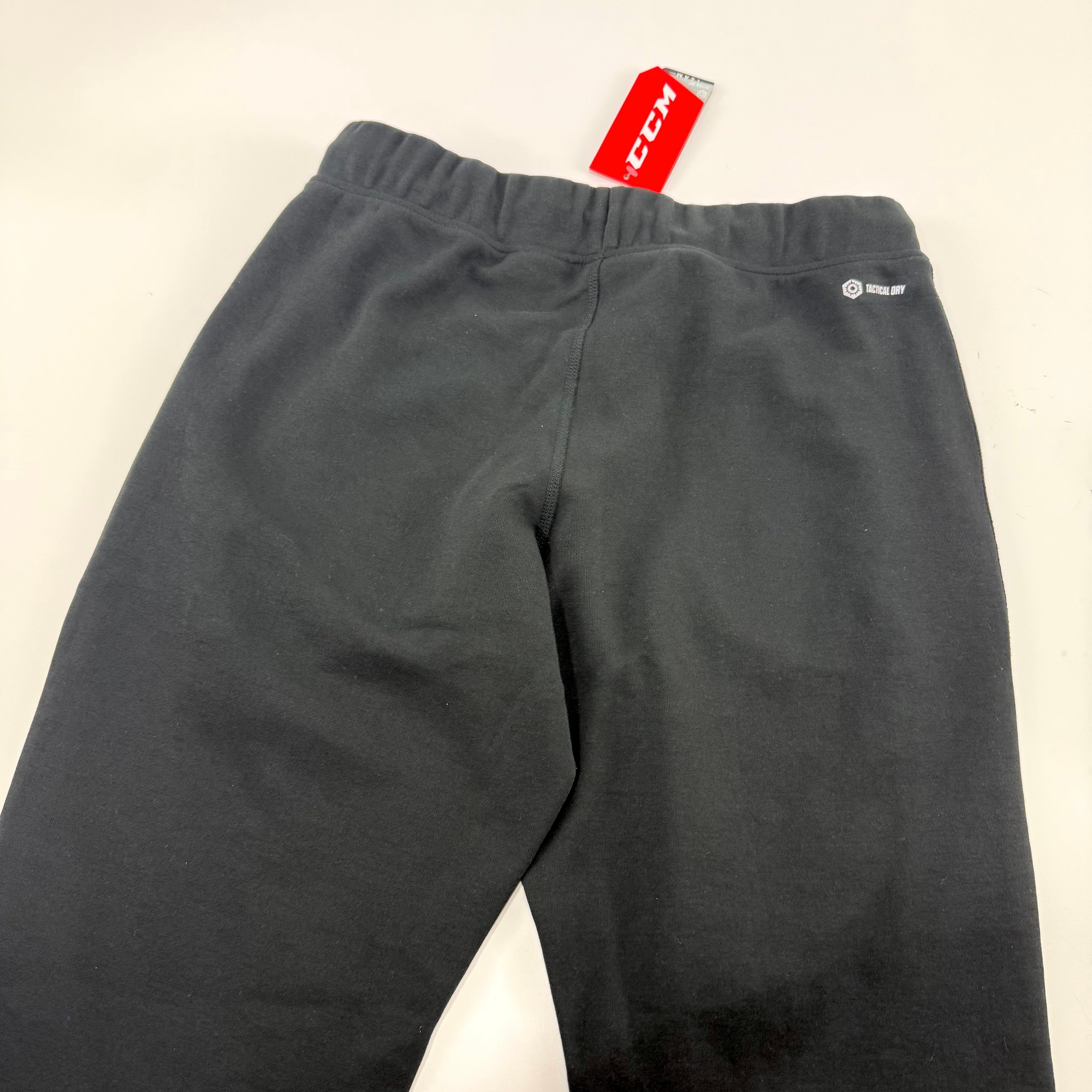 New Black CCM Mens Premium Tapered Fleece Pant | Senior M | #191520015381