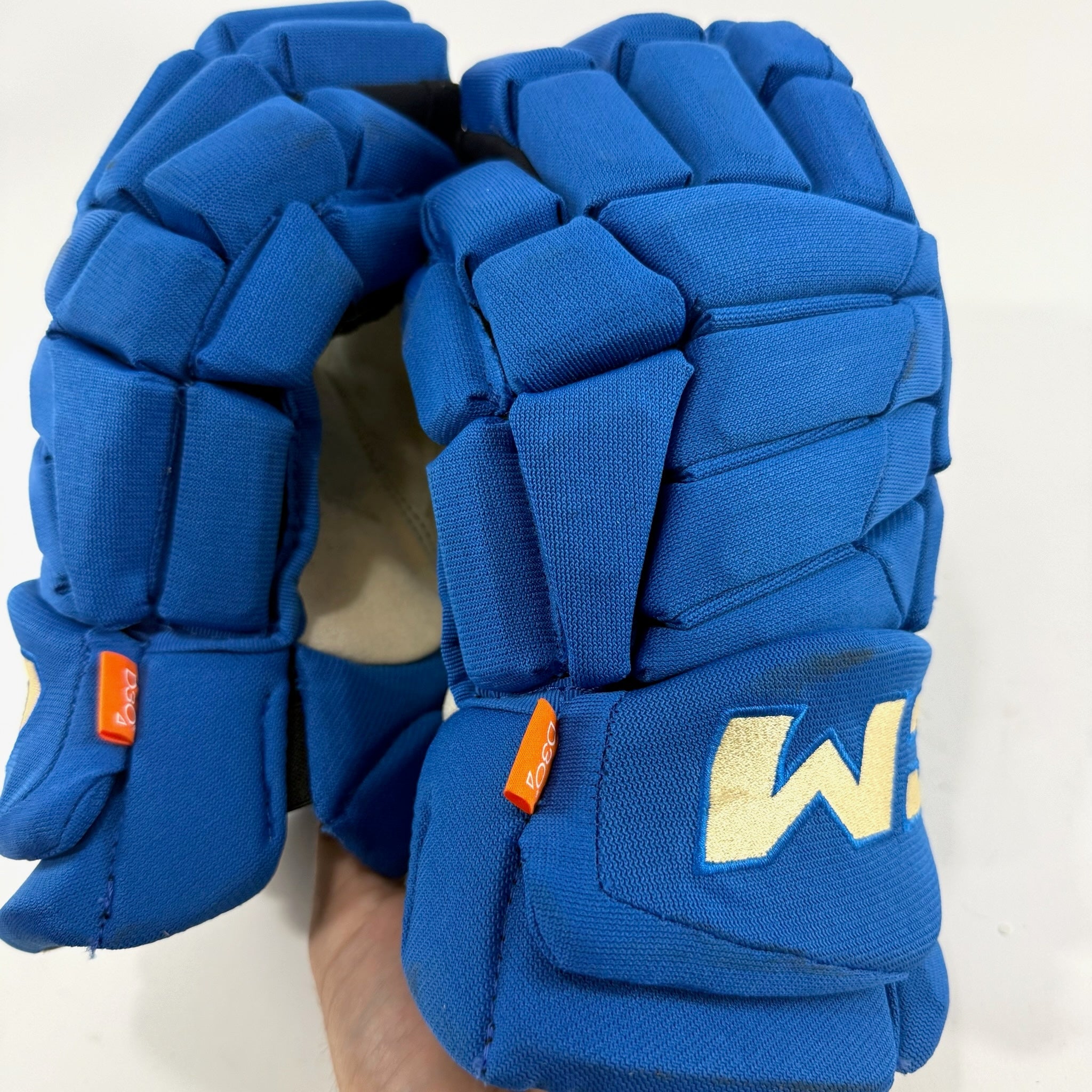 Used STL Blues Winter Classic CCM Jetspeed Pro Gloves | 14" | D108 - Top Flight Hockey