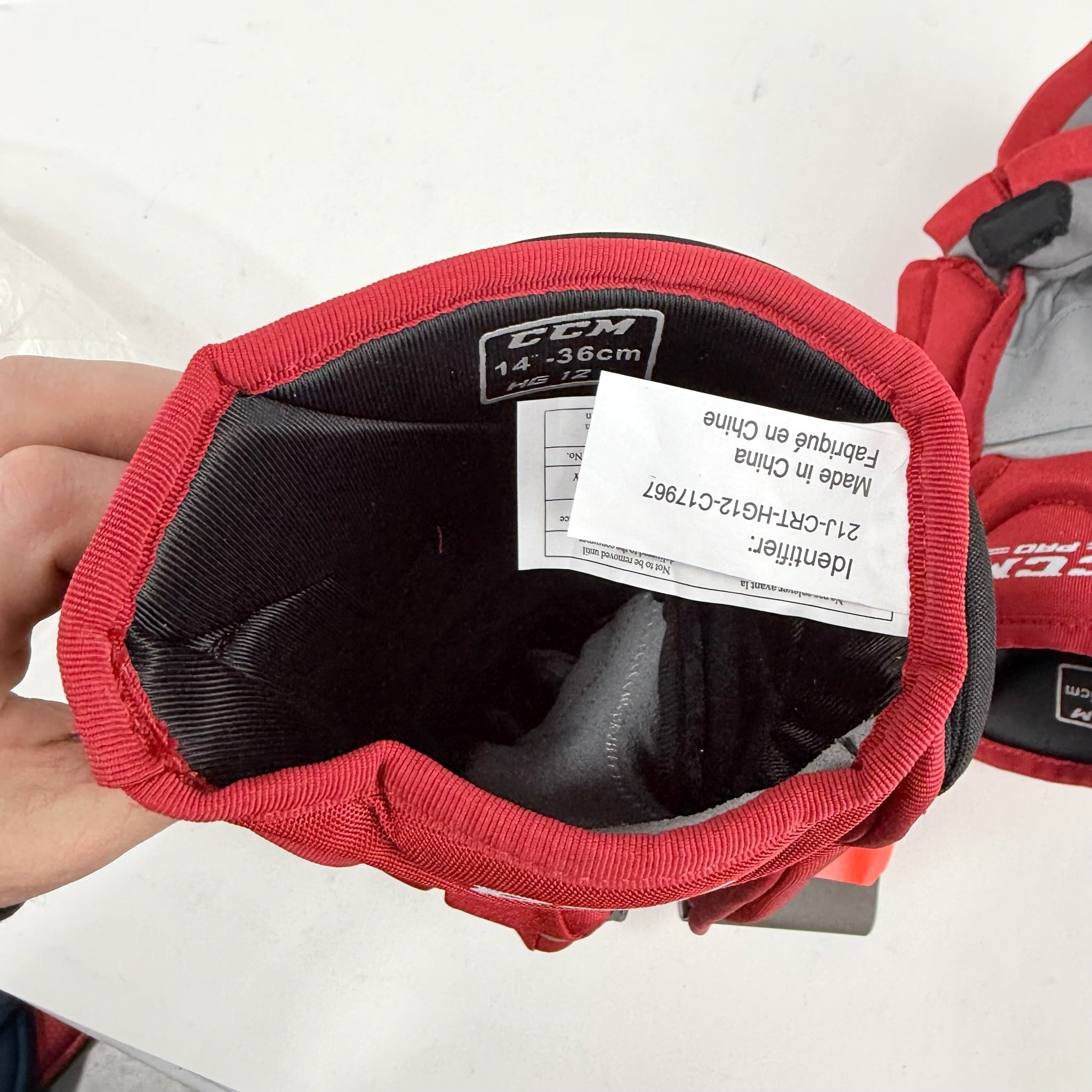 New Red and Black CCM HG12 Gloves | Hurricanes | 14" - #191035280403