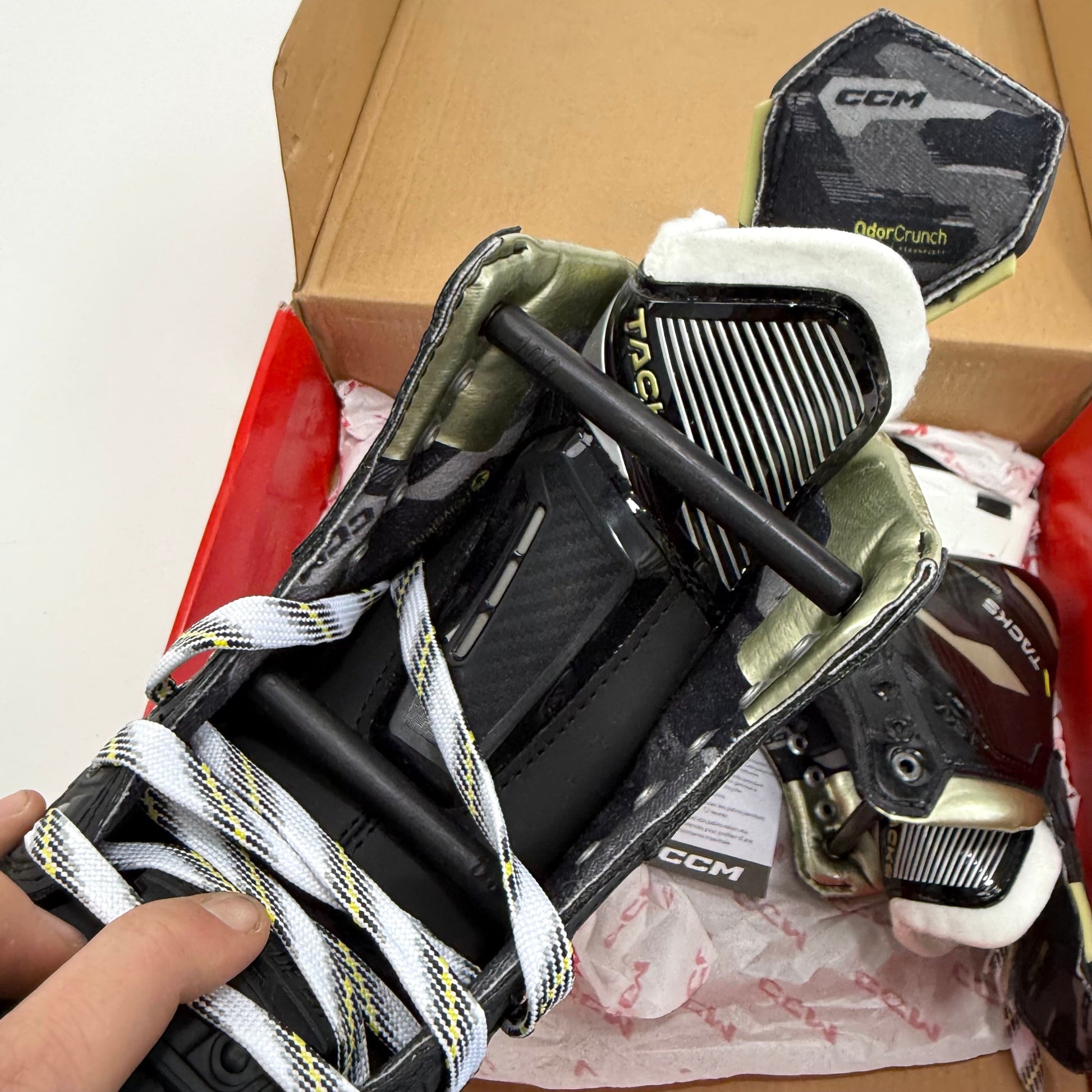 New CCM Tacks ASV Skates | Size 6.5 Tapered | CCM469 - Top Flight Hockey