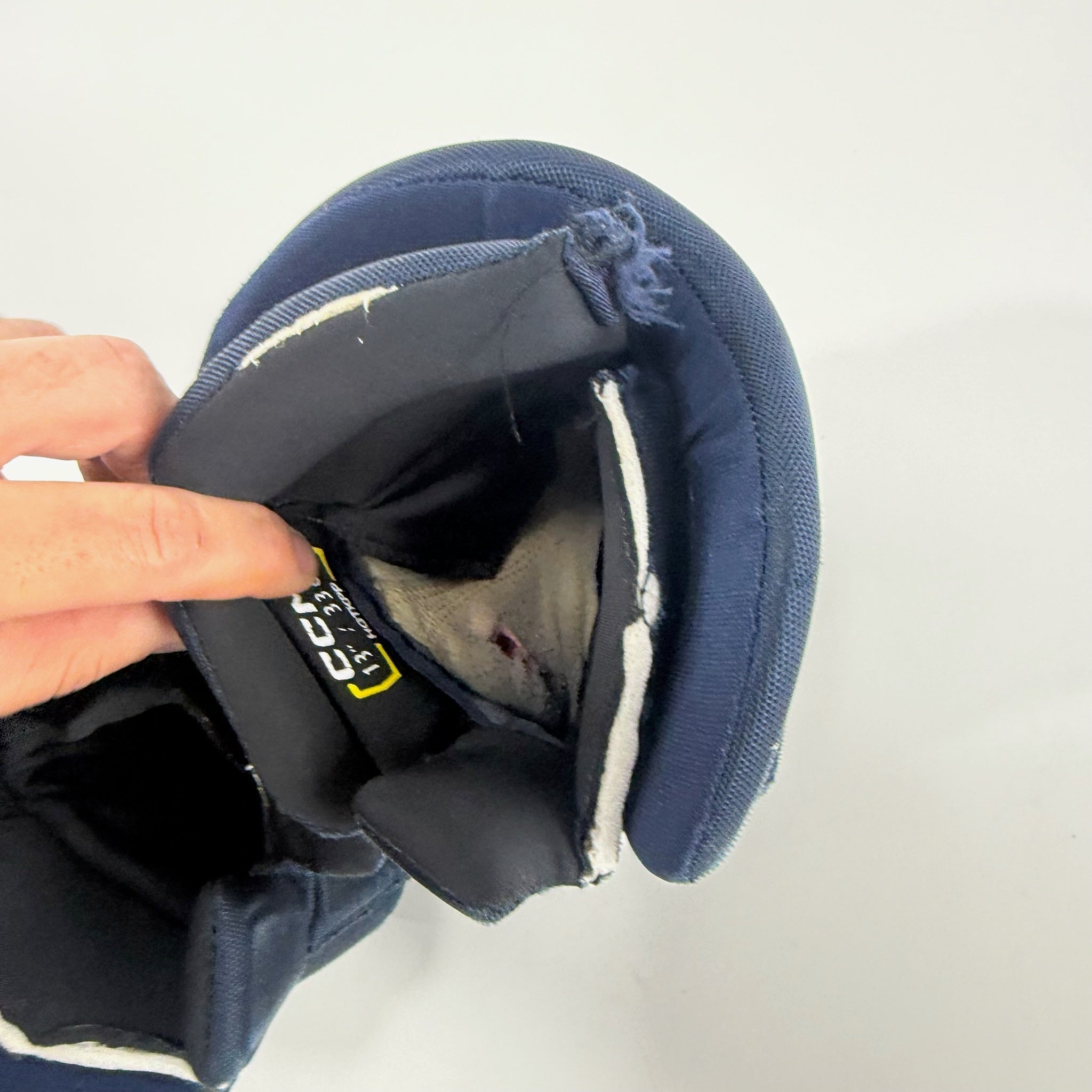 Used Navy STL Blues CCM HGTKPP Gloves | 13" | McGing | D99