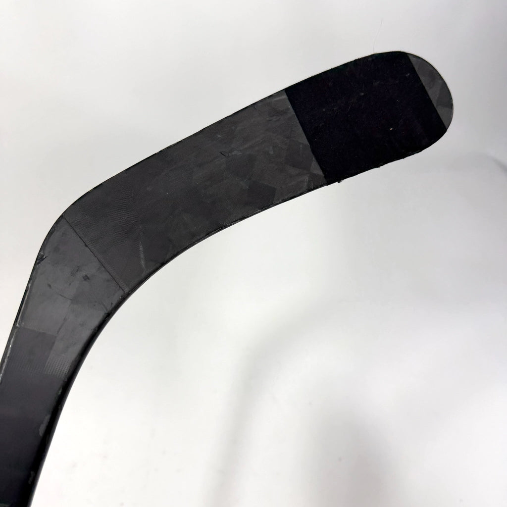 Used Right CCM Ribcor Trigger 10 Pro | 80 Flex P92 Curve Grip | A211 - Top Flight Hockey