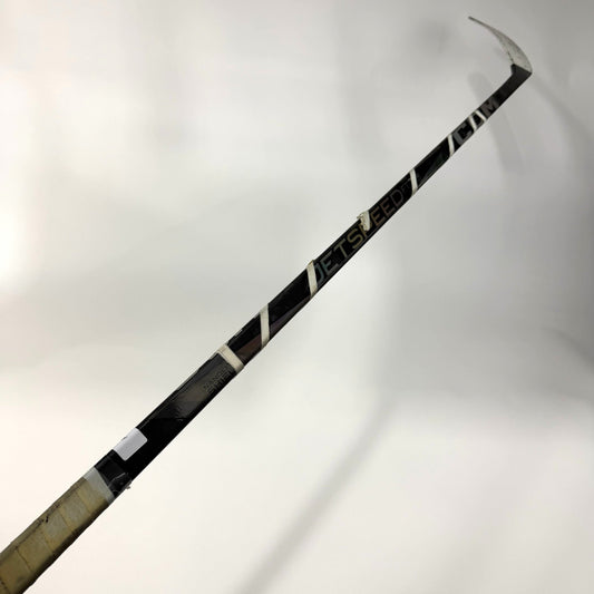 Used Right Black CCM Jetspeed FT7 Pro | 85 Flex P40 Square Toe Curve Grip | AB438