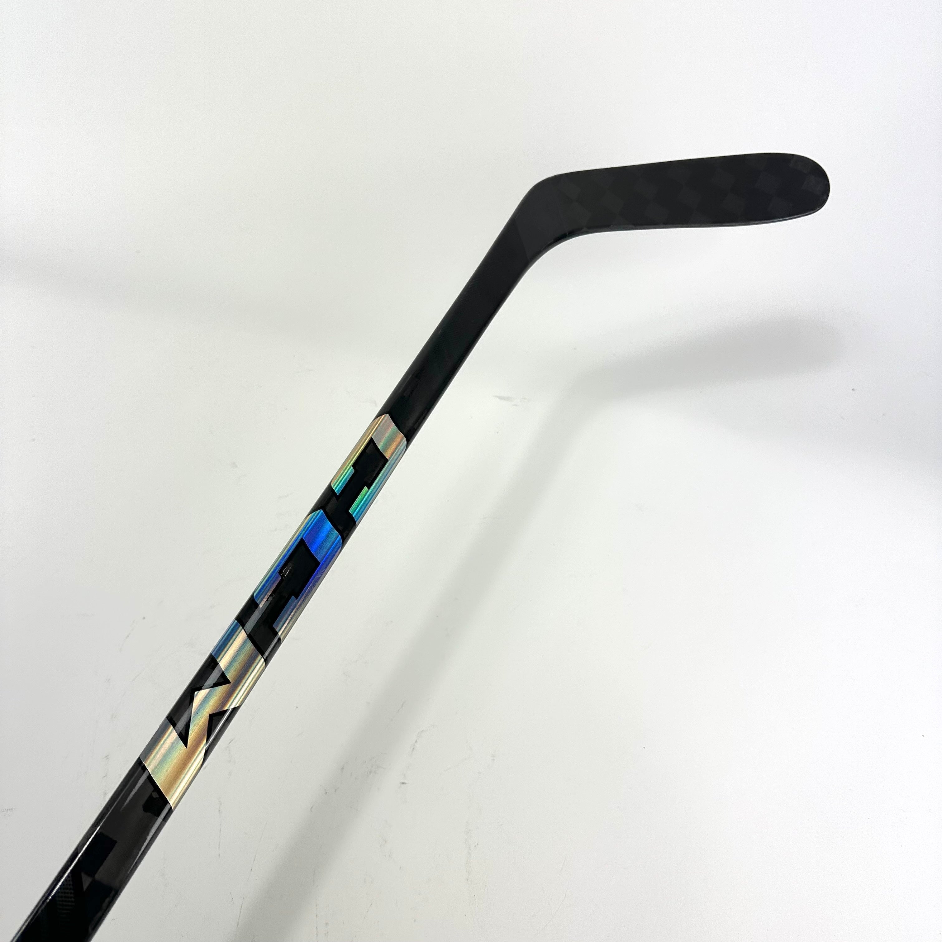 New Right CCM AS6 Pro | 65 Flex P46 Curve Non Grip | C25