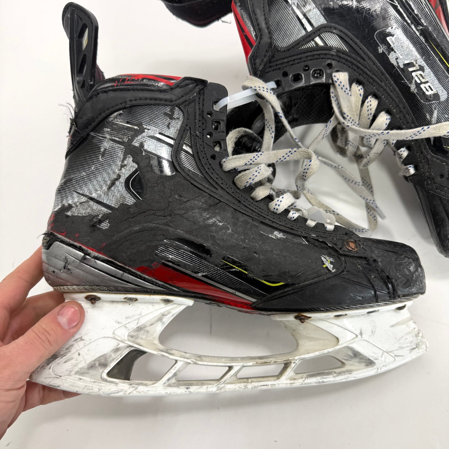 Used Bauer Vapor 2x Pro Skates | 9.5D | #A80