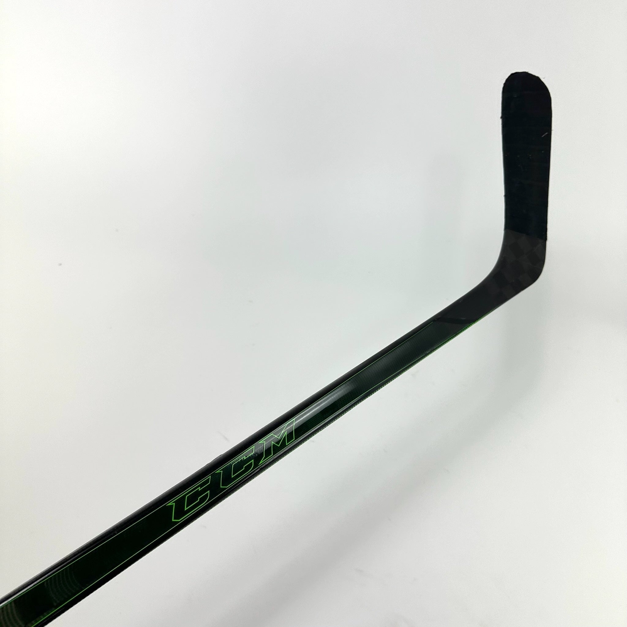 Used Left CCM Ribcor Trigger 5 Pro | 85 Flex P90 Curve Grip | K193