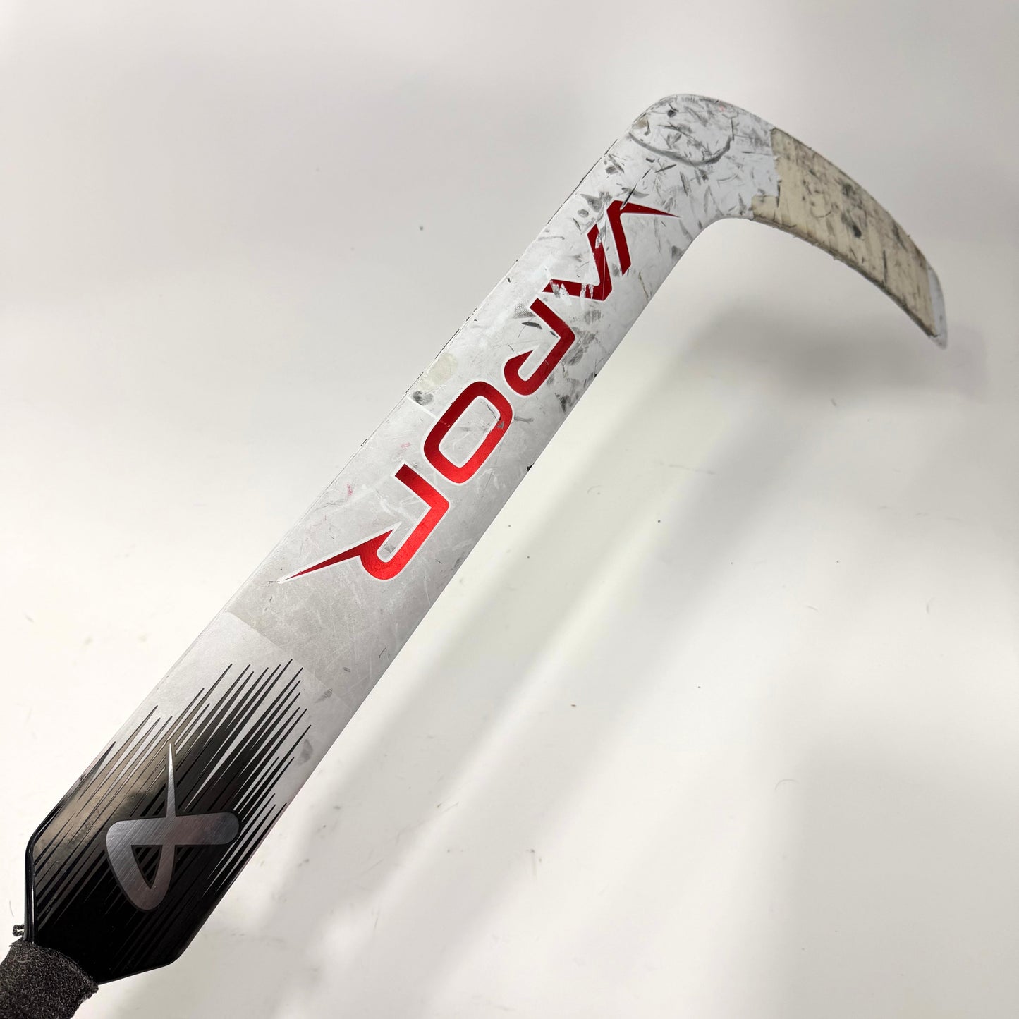 Used White/Black/Red Regular Bauer Hyperlite 2 Goalie Stick | 25" Paddle P31 Curve | AB652