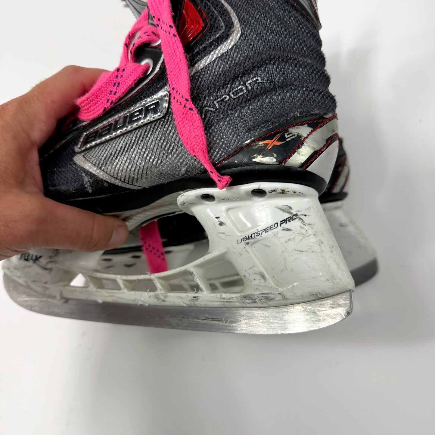 Used Bauer Vapor X50 Skates | Size 2 D | J130