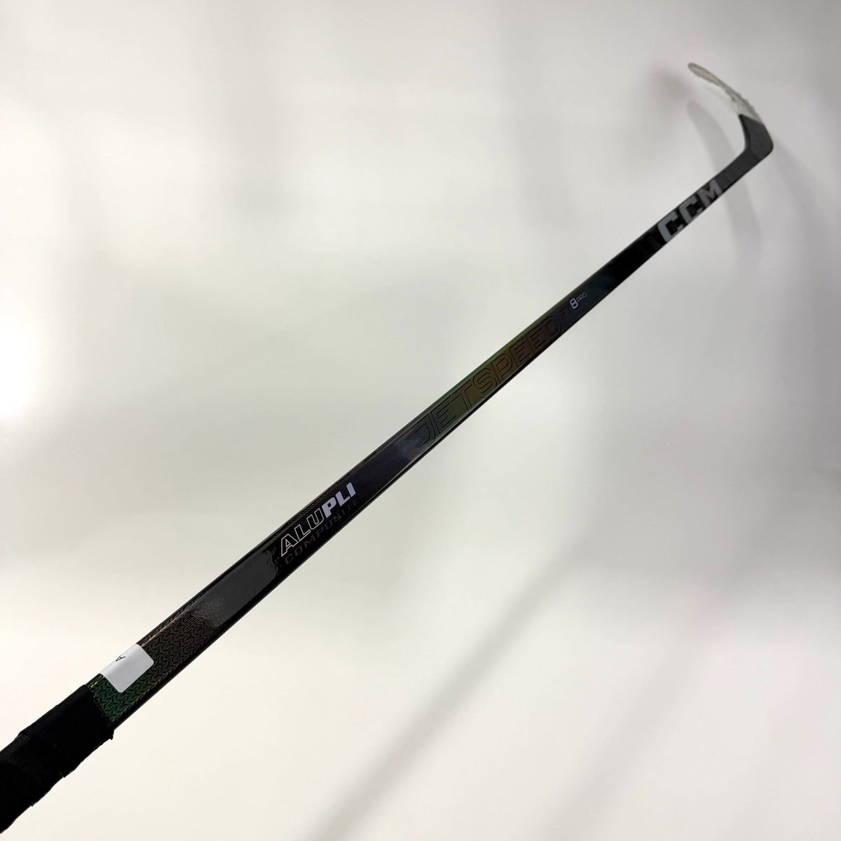 Used Right CCM Jetspeed FT8 Pro | 95 Flex P28M Curve Grip | AB437 - Top Flight Hockey