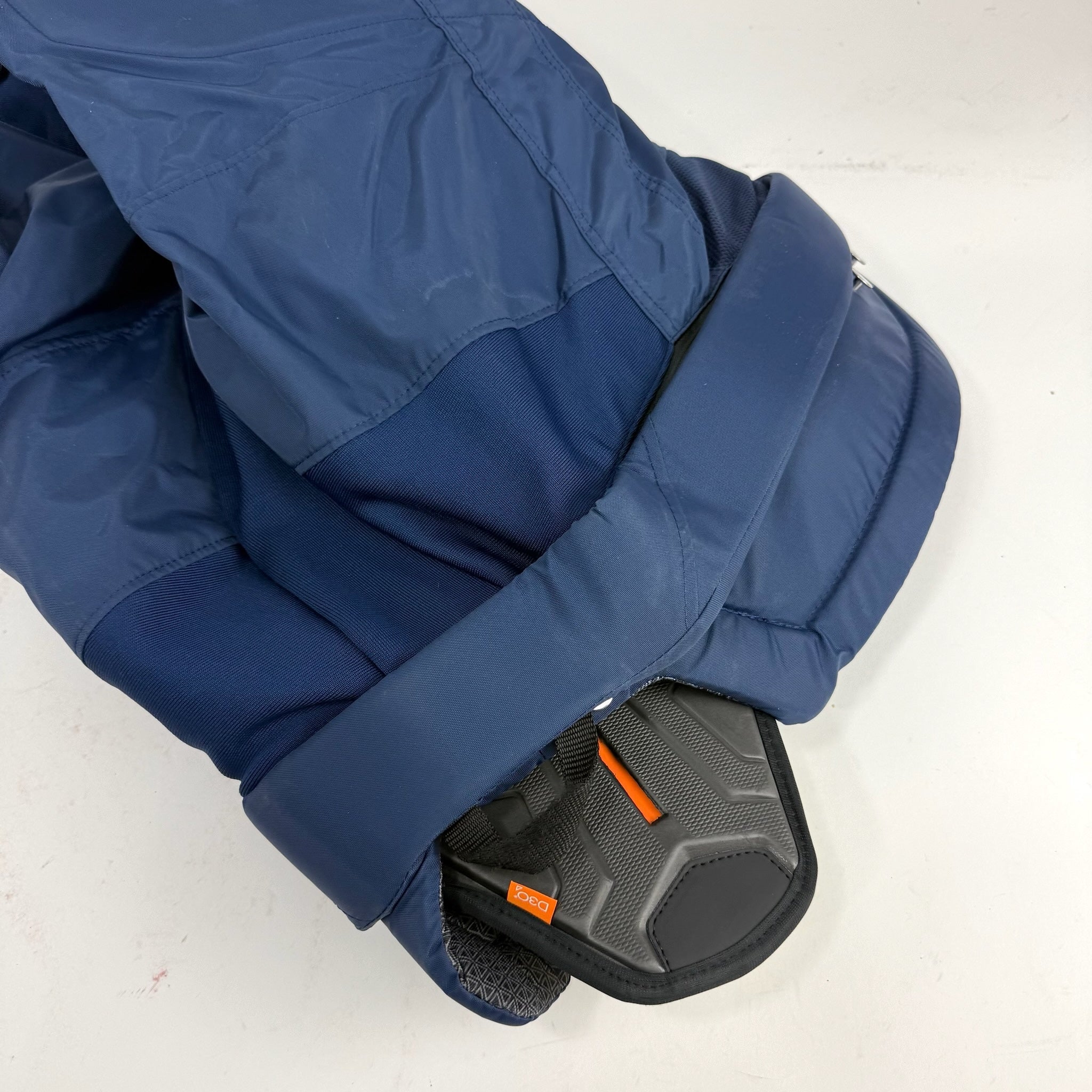 Lightly Used Navy CCM HPTKXP | XL | F486 - Top Flight Hockey