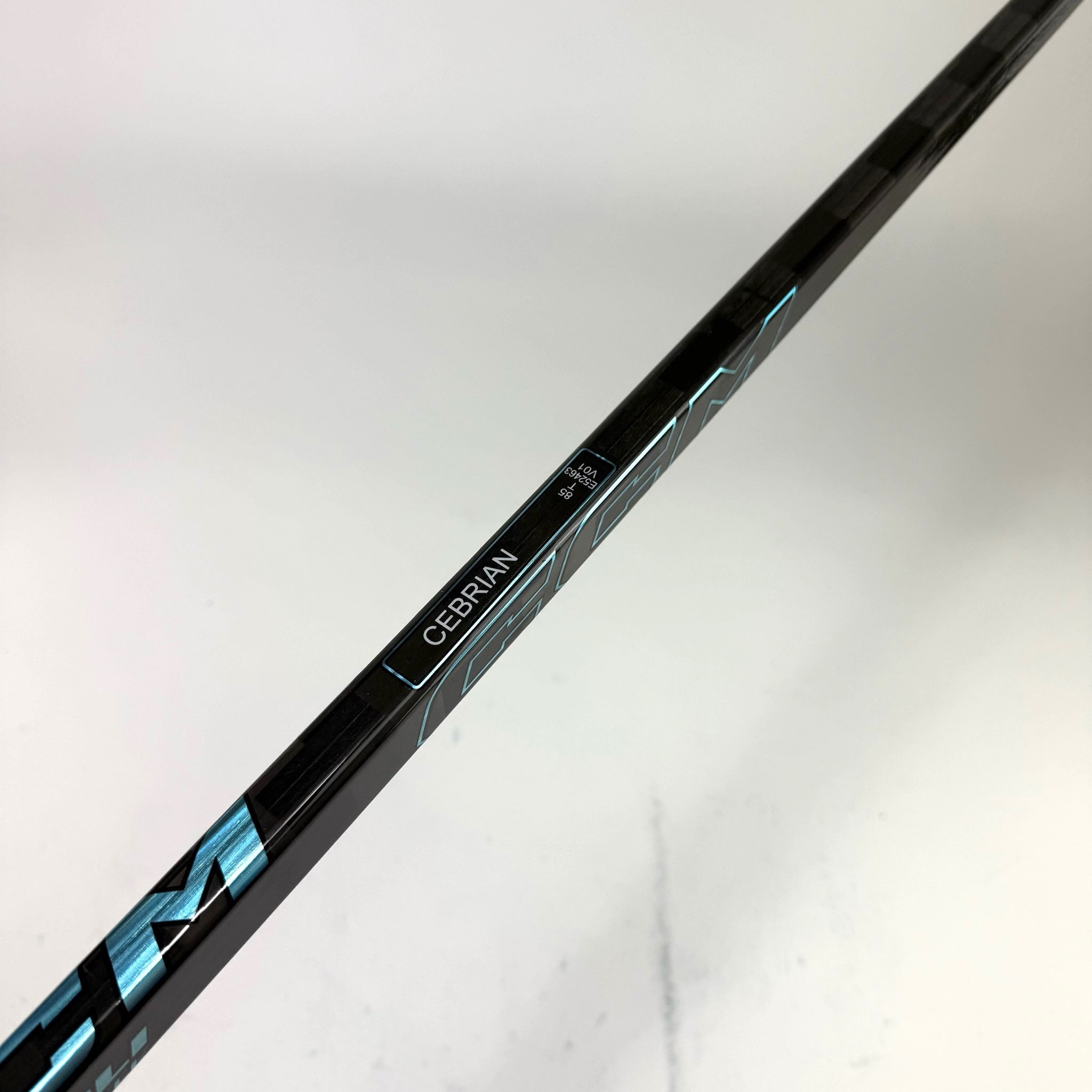 New Left CCM Vizion 2 Proto | 85 Flex P86 Curve Grip | Cebrian | J474