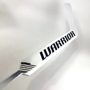New Regular White/Navy Warrior Ritual V4 Goalie Stick | 24" Paddle W31 Curve | R298