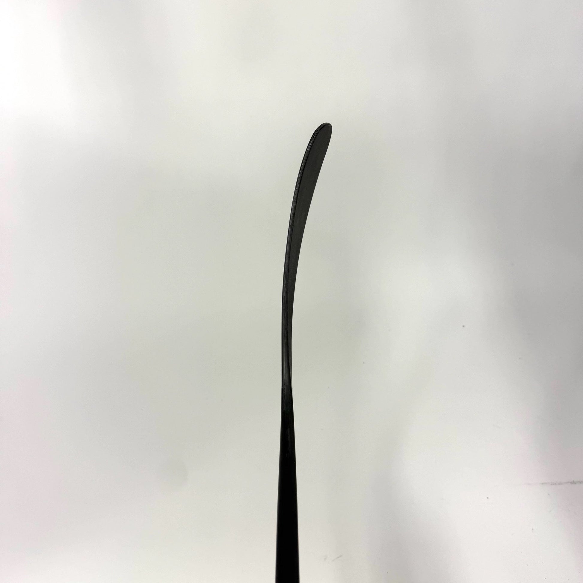 New Left Black CCM Tacks XF Ghost | 50 Flex P90T Curve Grip | J233 - Top Flight Hockey