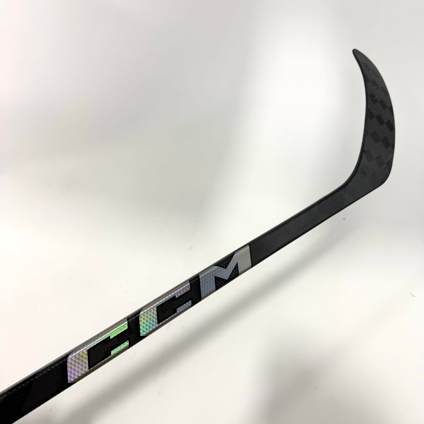Used Right Black CCM Jetspeed FT7 Pro | 70 Flex P92M Curve Grip | AB959