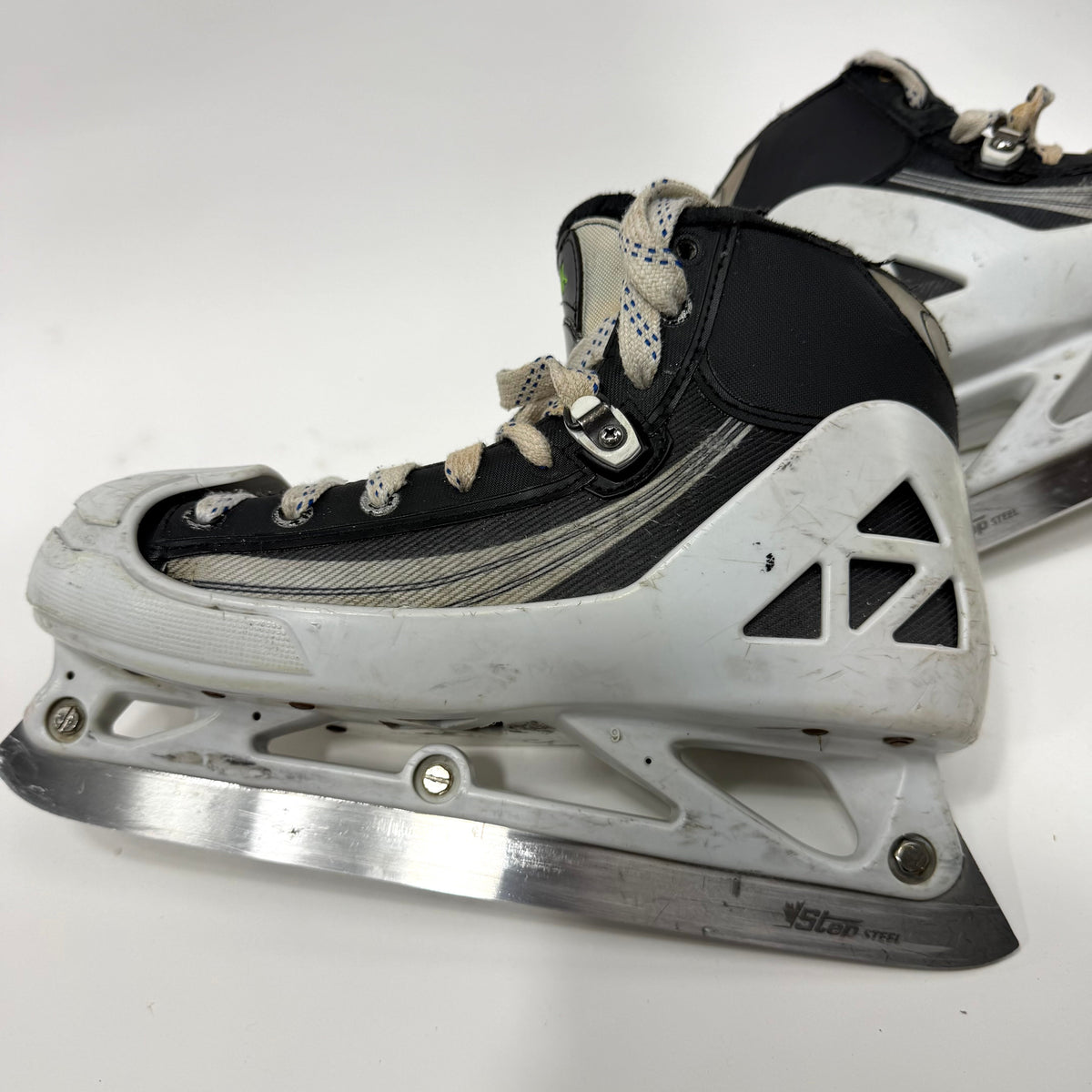 Used Reebok 4k Goalie Skates | Size 9 | AB215 - Top Flight Hockey