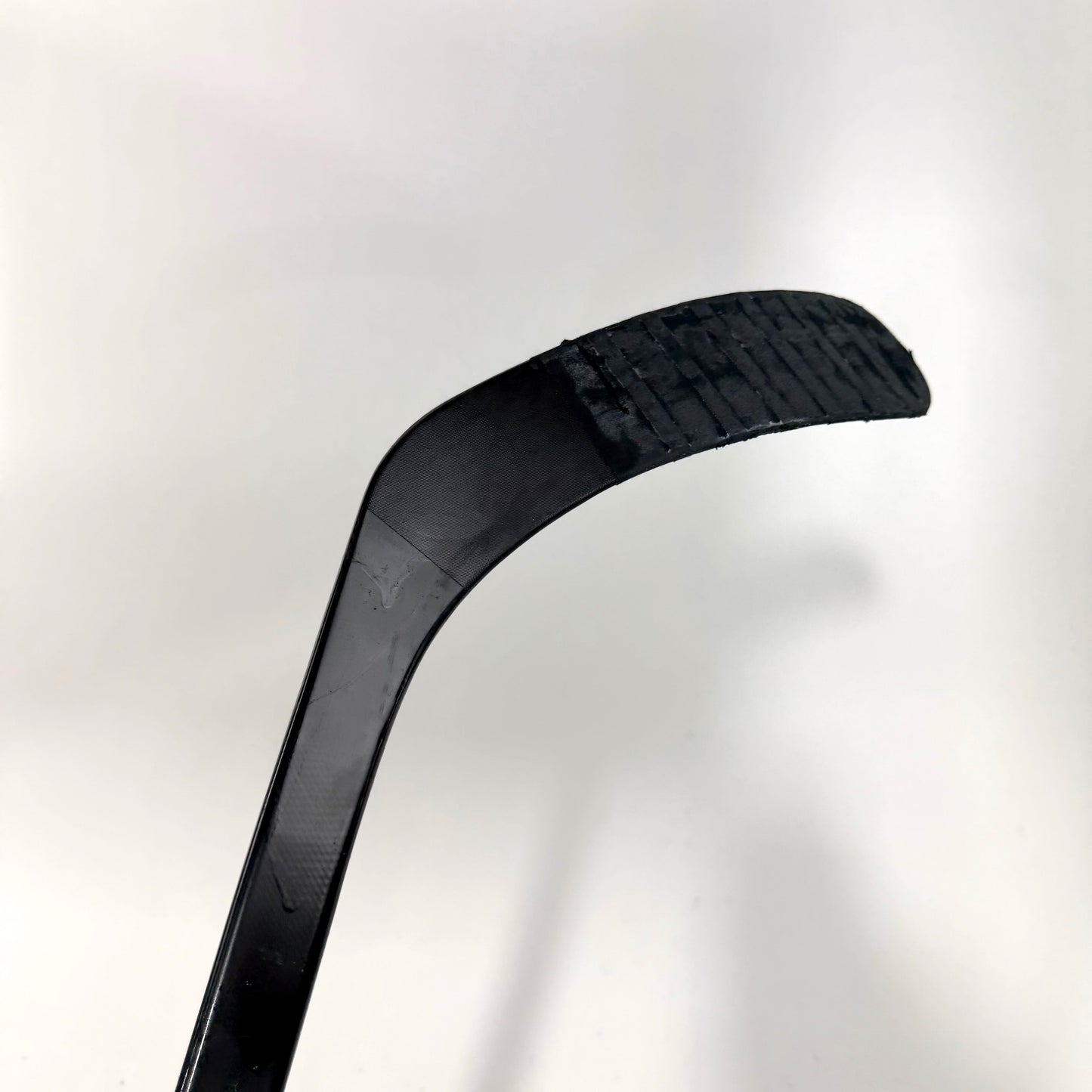 Used Left Warrior Alpha LX3 | 85 Flex W90 Curve Grip | AB905