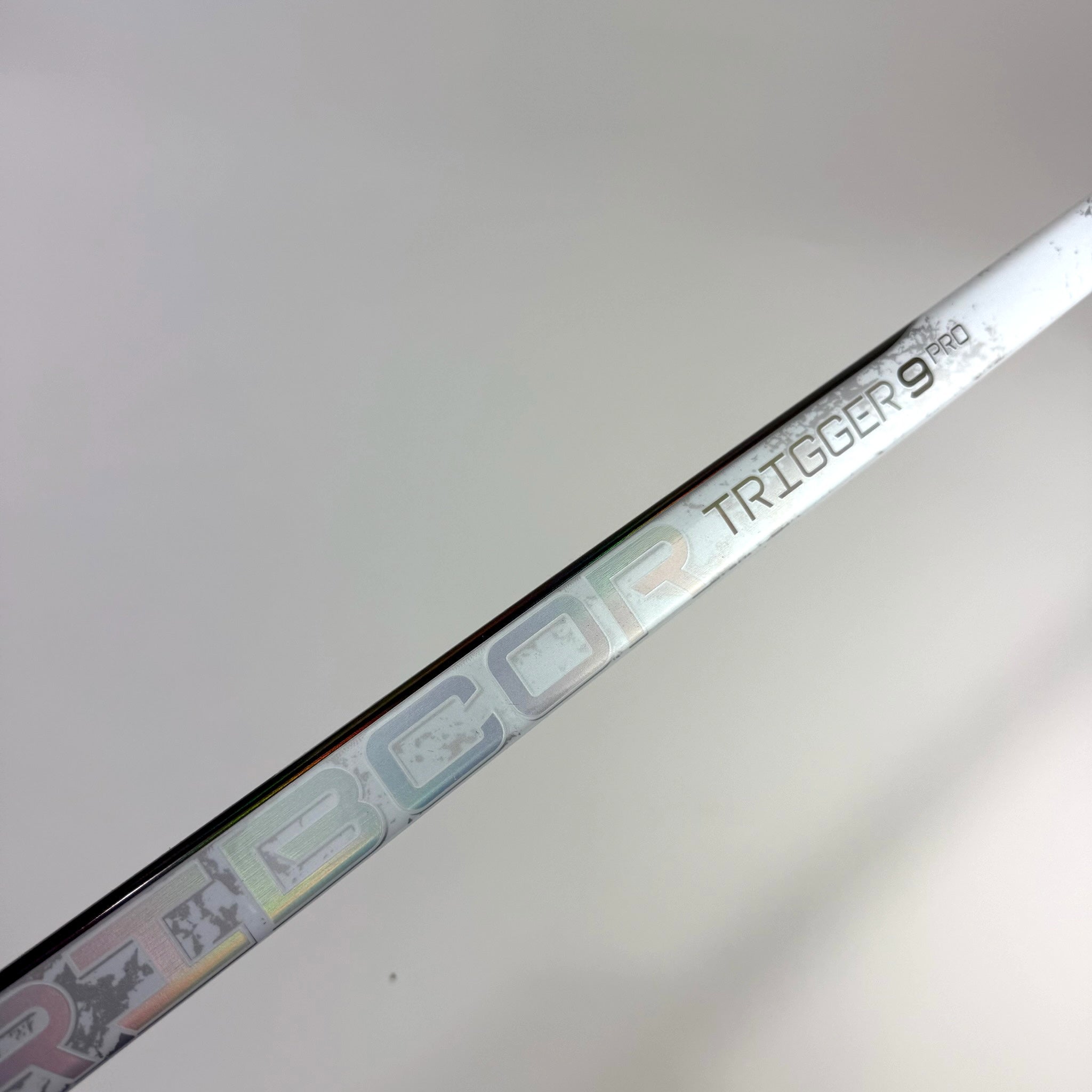 New Left White CCM RIbcor Trigger 9 Pro | 85 Flex P92M Curve Grip | F292