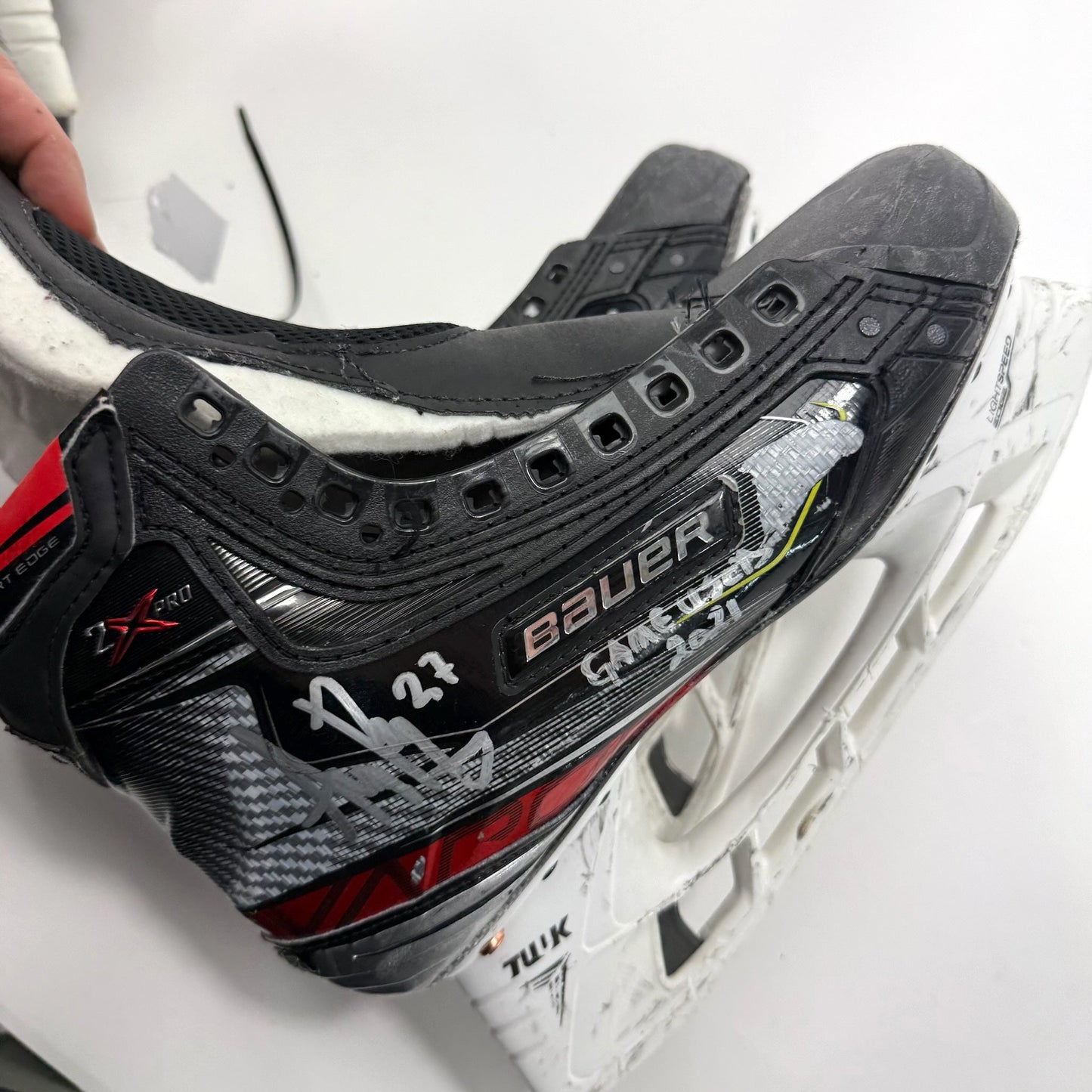 Used Bauer Vapor 2X Pro Skates | 6 D | Chicago Blackhawks Adam Boqvist | BH293 - Top Flight Hockey