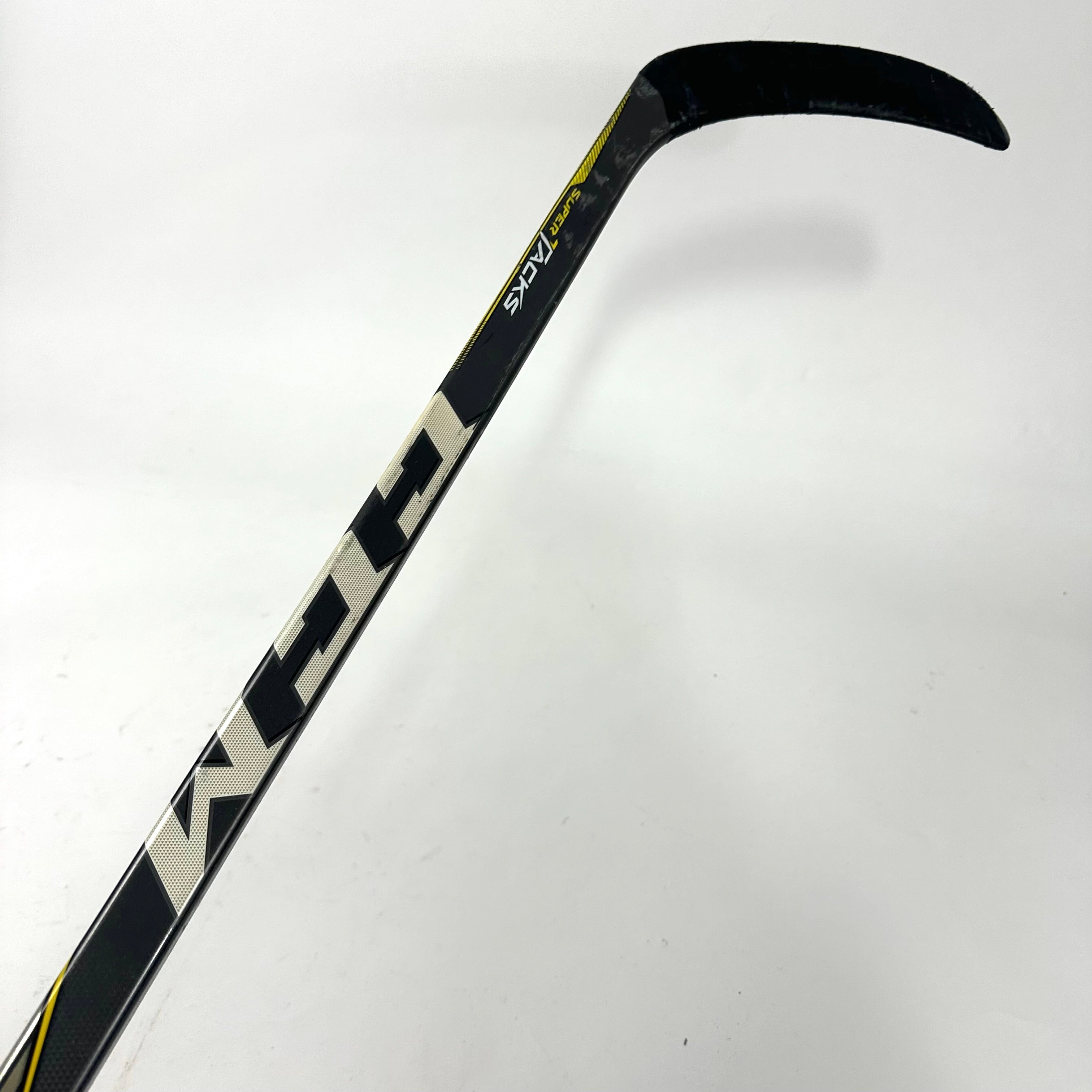 Used Left CCM Super Tacks 90 Flex Heel Curve Grip | RADULOV | G421