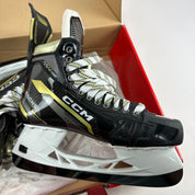 Brand New CCM AS-V Pro Hockey Skates - Size 11.5 Regular - #K35