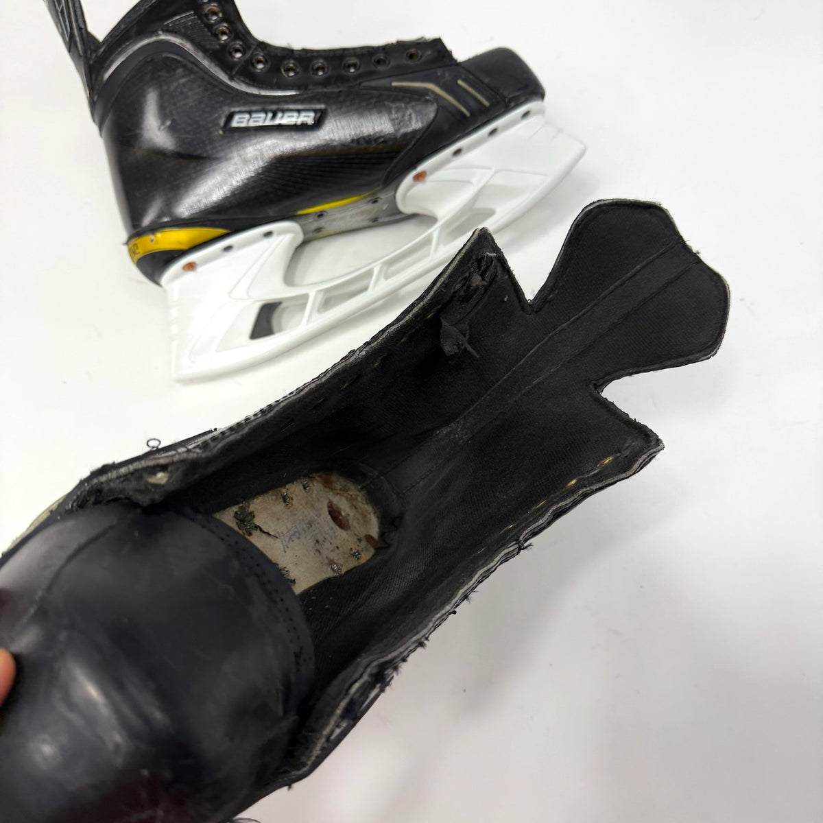 Used Bauer Supreme Total One Skates | Size 10.5 EE | AB656