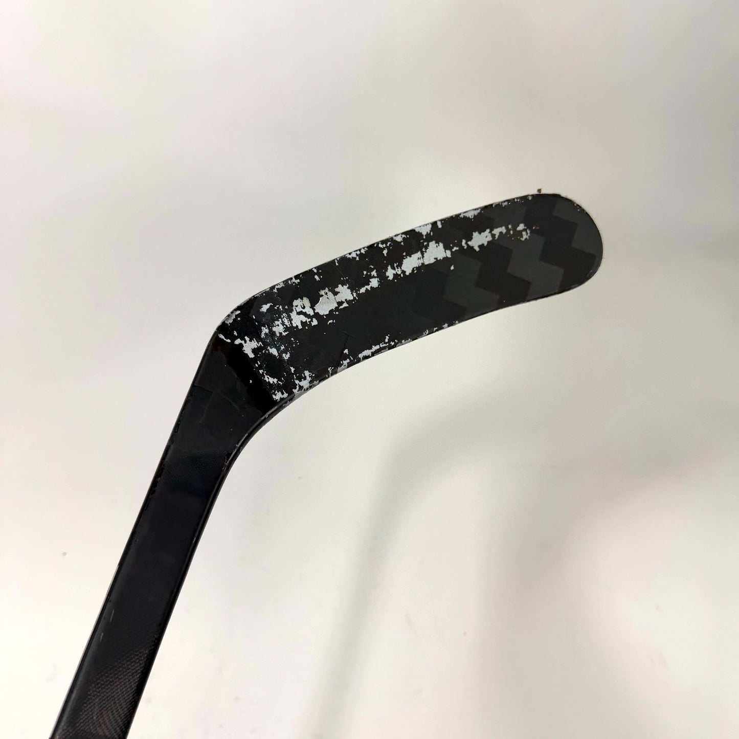 Repaired Right Black CCM Jetspeed FT8 Pro | 80 Flex P92M Curve Grip | J397