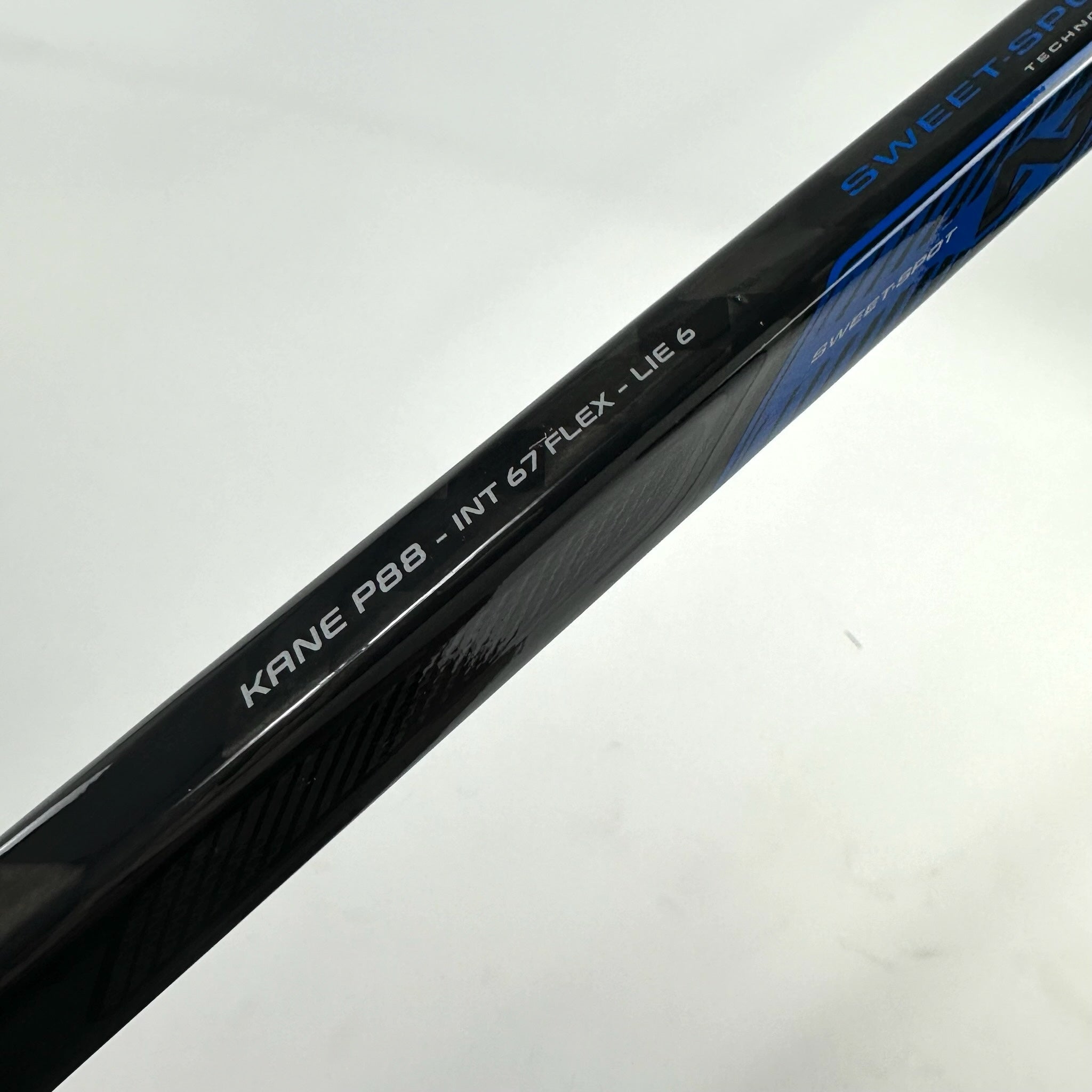 New Right Bauer Nexus 8000 67 Flex P88 Curve Grip H50