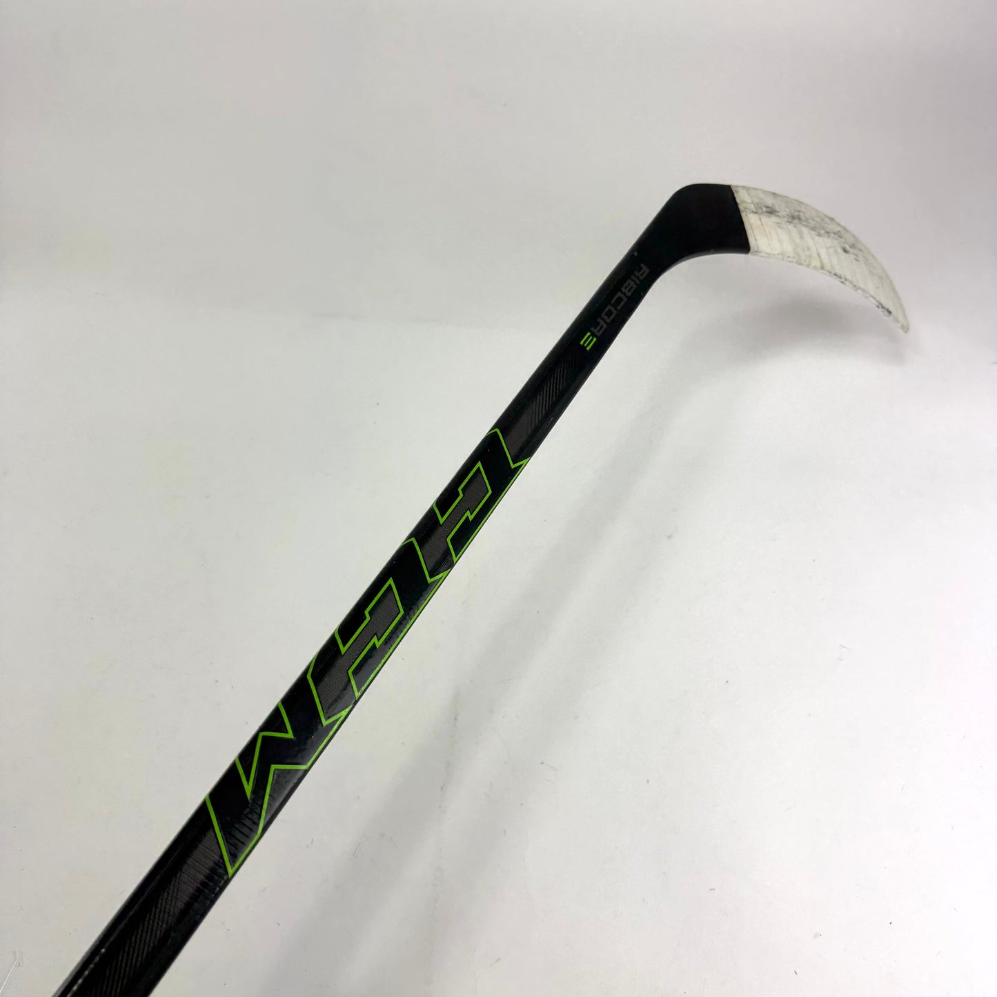 Used Left CCM Ribcor 44K | 85 Flex P29 Curve Grip | E632 - Top Flight Hockey