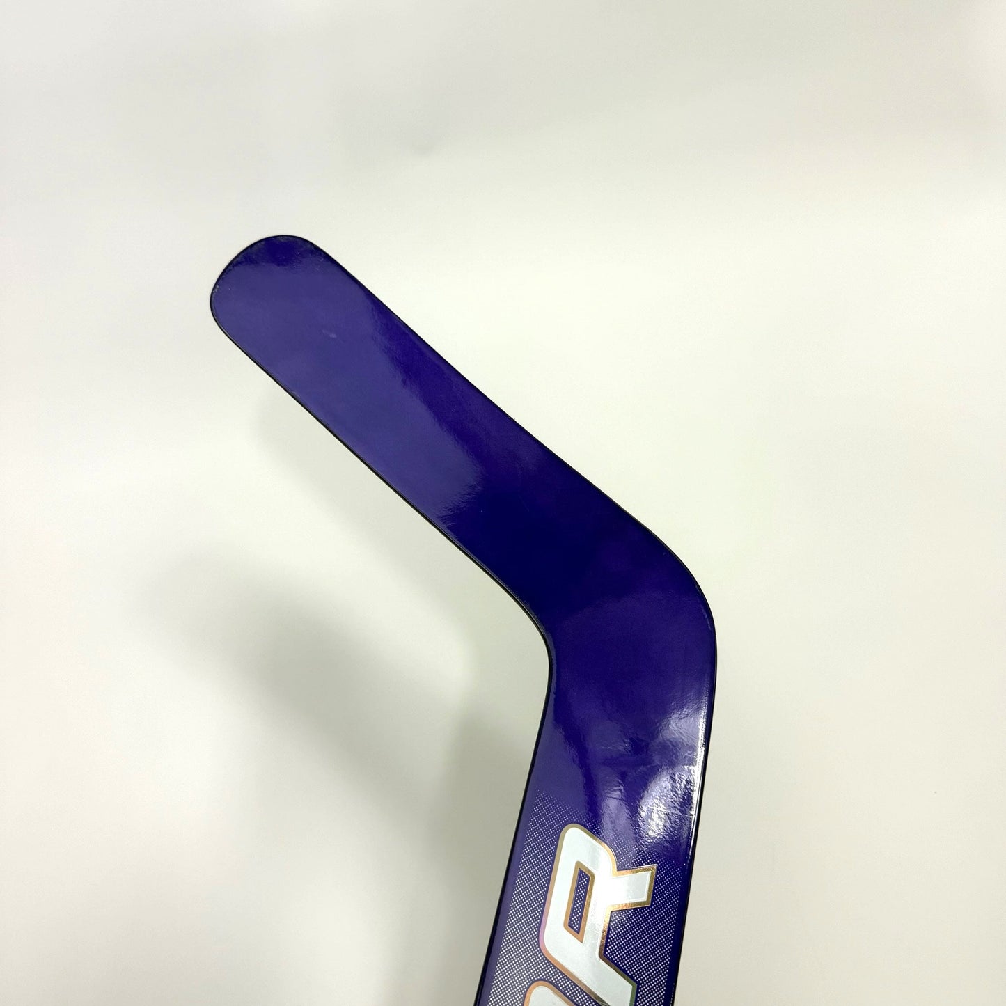 New Regular Purple and White Bauer Flylite Goalie Stick | 25.5" Paddle P31C Curve | BH430 - Top Flight Hockey