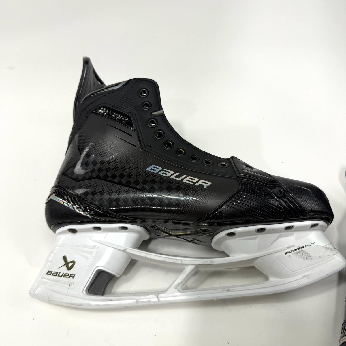 Lightly Used Bauer Supreme Shadow Skates | 10.5 Fit 3 | AB713