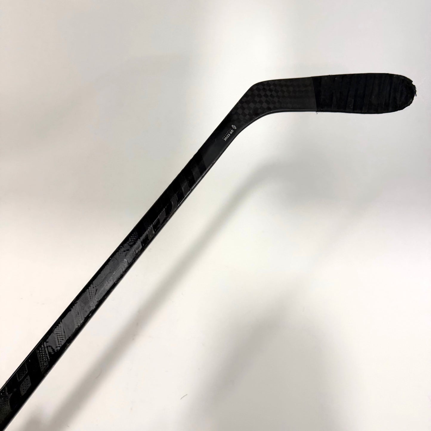 Used Right Warrior Covert QR6 Team | 55 Flex P28 Curve Grip | AB929