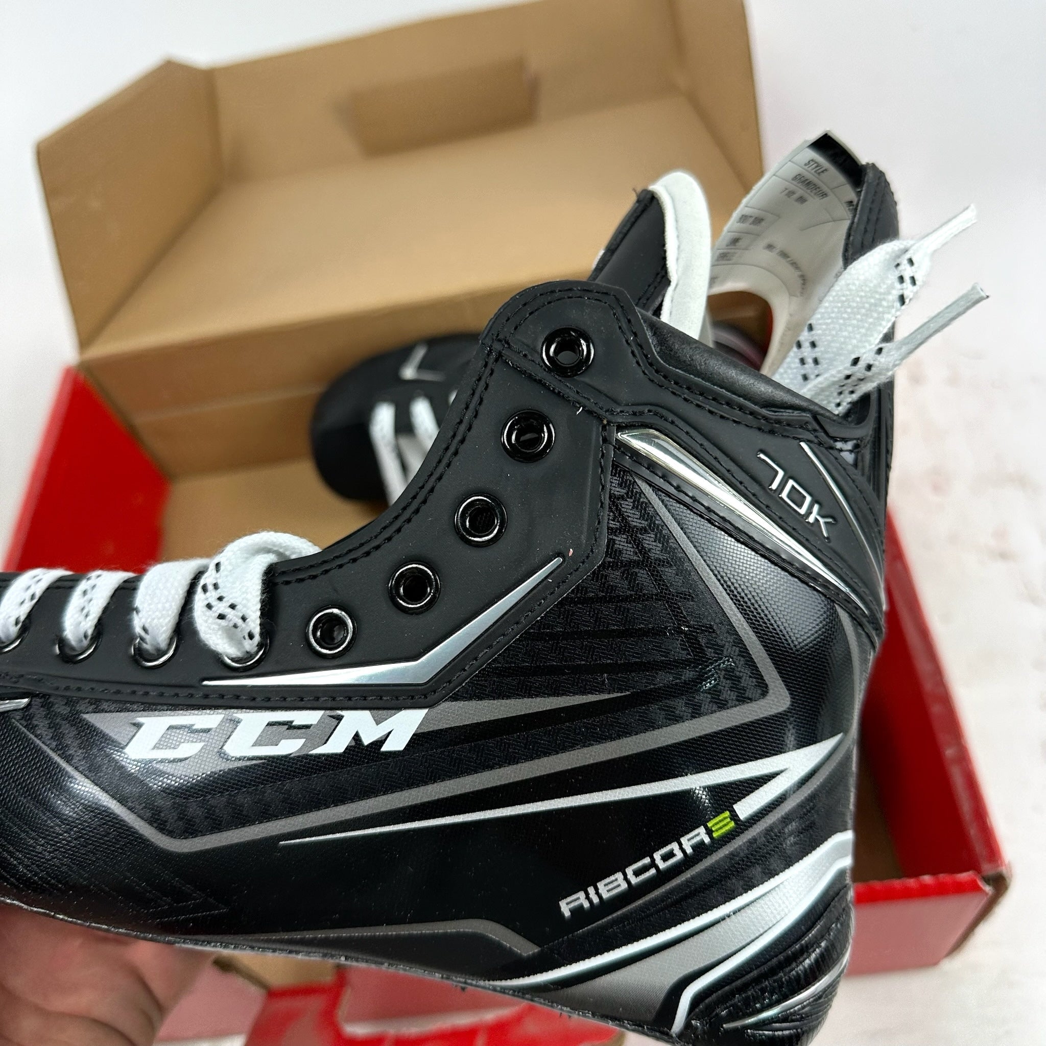 New CCM Ribcor 70K Skates | Size 7.5 D | M347